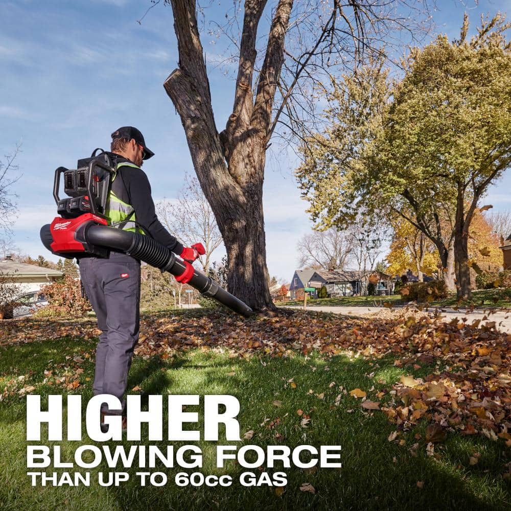 Milwaukee M18 FUEL 155 MPH 650 CFM Brushless Cordless Backpack Blower with Batteries and Charger - Image 7