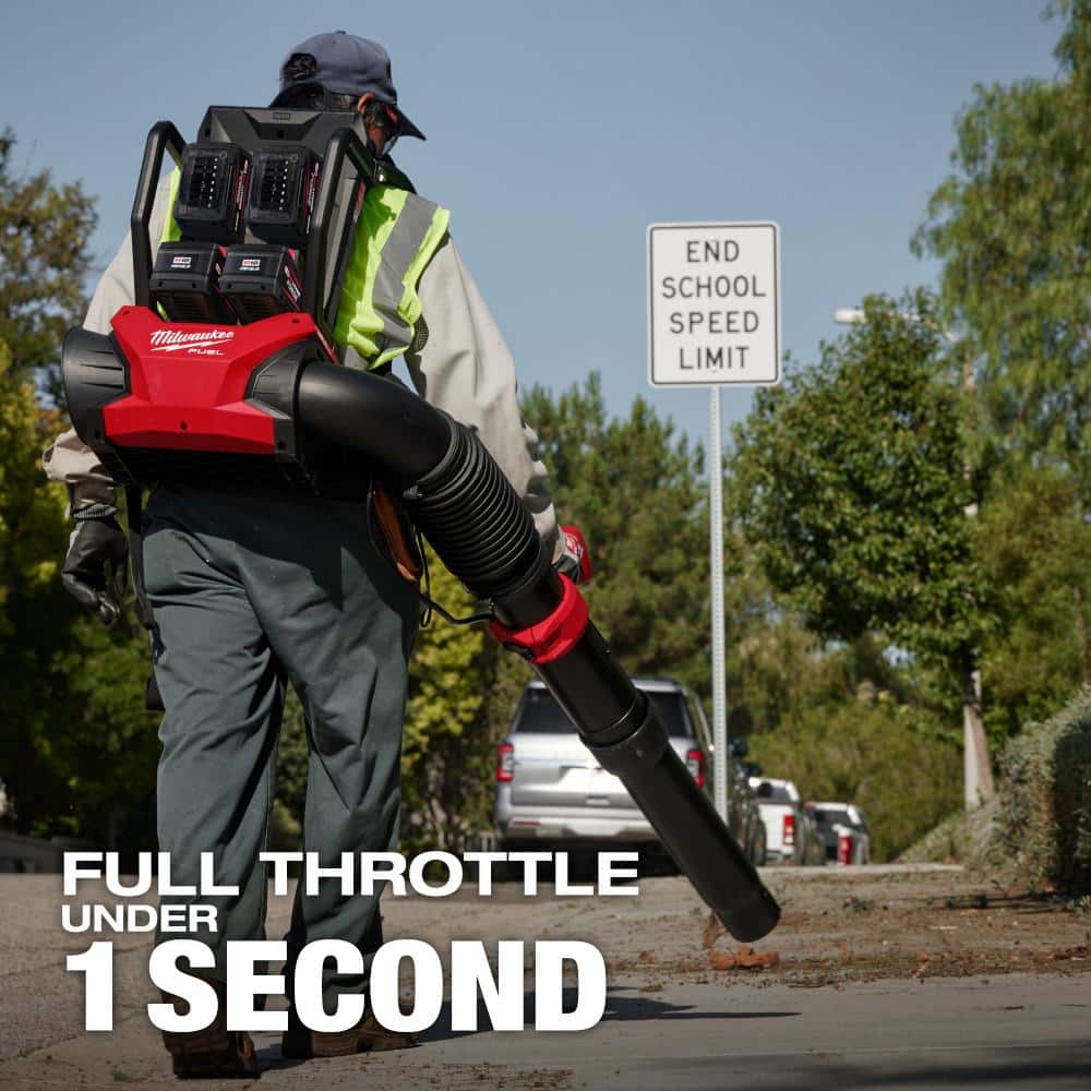 Milwaukee M18 FUEL 155 MPH 650 CFM Brushless Cordless Backpack Blower with Batteries and Charger - Image 8