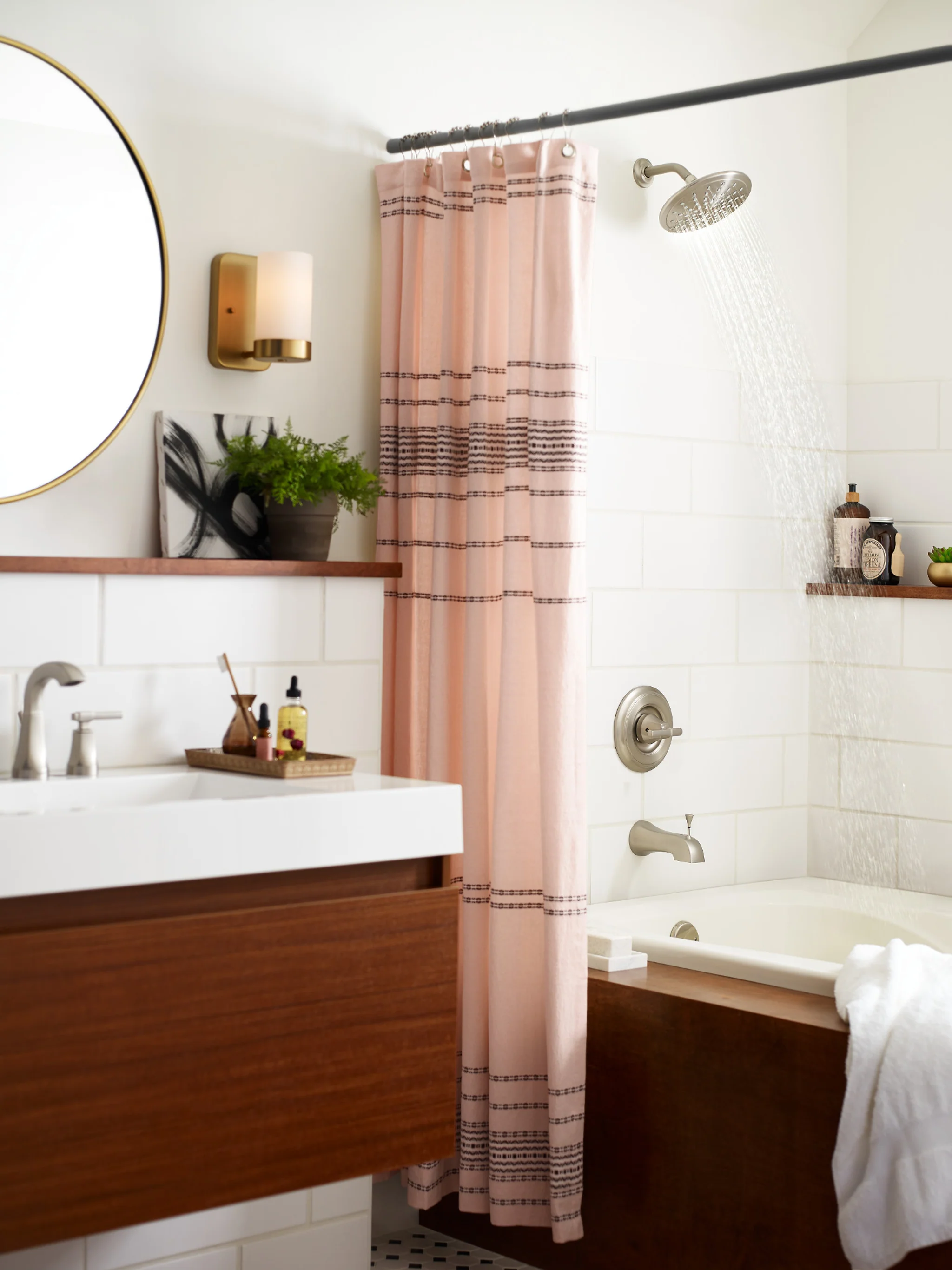 Moen Ayda Single-Handle 1-Spray Tub and Shower Faucet, Spot Resist Brushed Nickel, Valve Included (82758SRN) - Image 2