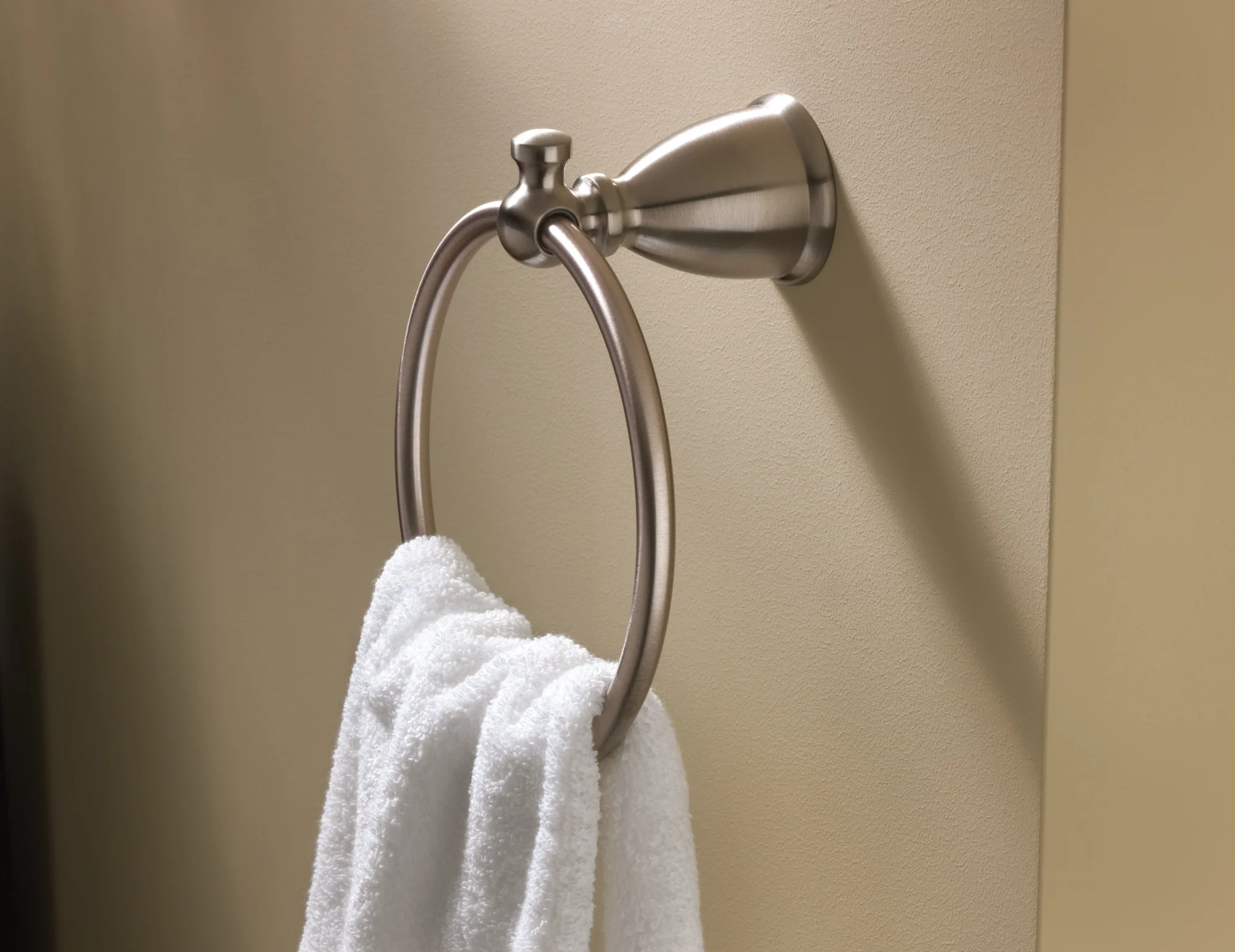 Moen Caldwell 3-Piece Decorative Bathroom Hardware Set, Brushed Nickel - 18-in Towel Bar, Pivoting Toilet Paper Holder, Towel Ring - Image 7
