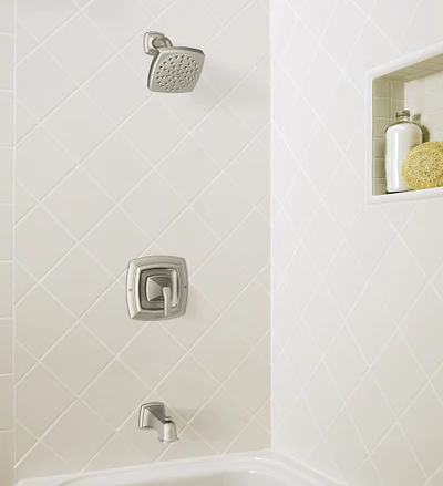 Moen Hensley Single-Handle 1-Spray Tub and Shower Faucet in Spot Resist Brushed Nickel, Valve Included - Image 3