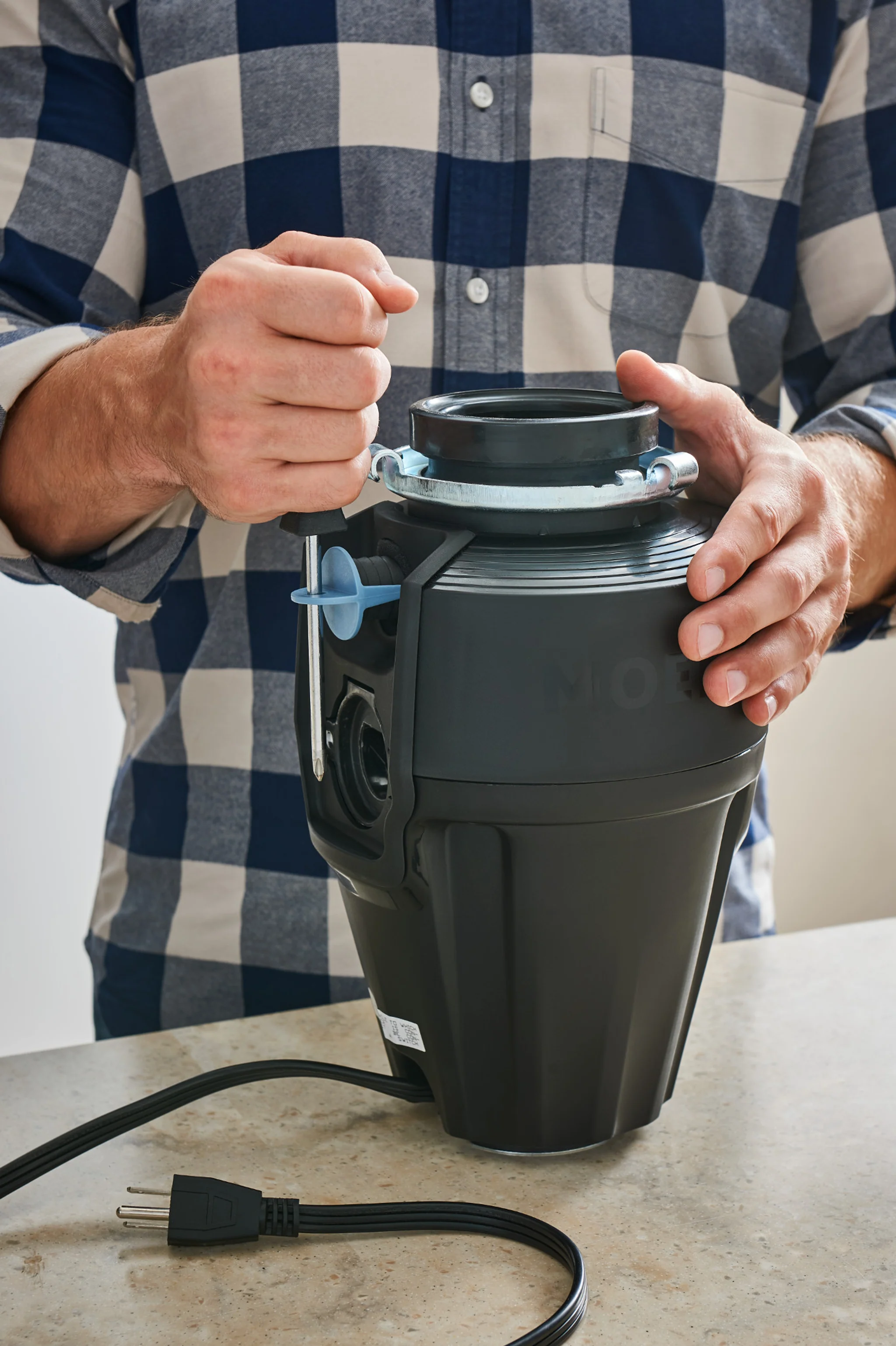 MOEN Host Series 3/4 HP Continuous Feed Space-Saving Garbage Disposal with Sound Reduction and Universal Mount, EX75C - Image 3
