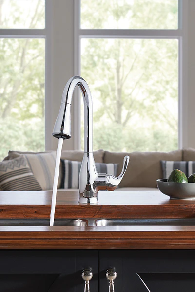 Moen Kaden Single-Handle Pull-Down Sprayer Kitchen Faucet with Reflex, Power Clean and Soap Dispenser in Chrome - Image 6