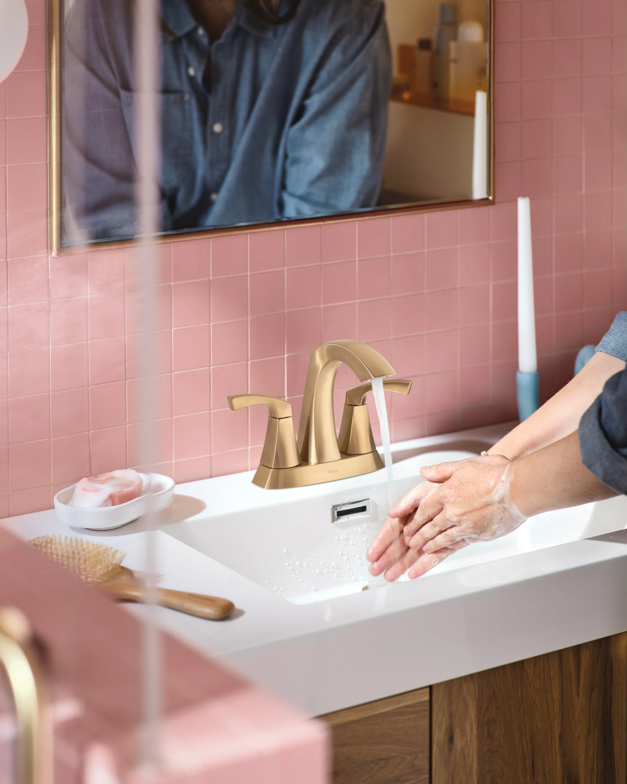 Moen Lindor Spot Resist Brushed Nickel 2‑Handle 4‑in Centerset WaterSense Bathroom Sink Faucet with Drain - Image 3