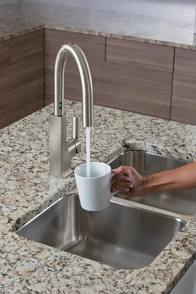 Moen STo Touchless Single-Handle Pull-Down Kitchen Faucet with MotionSense, Power Clean, Spot Resist Stainless - Image 4