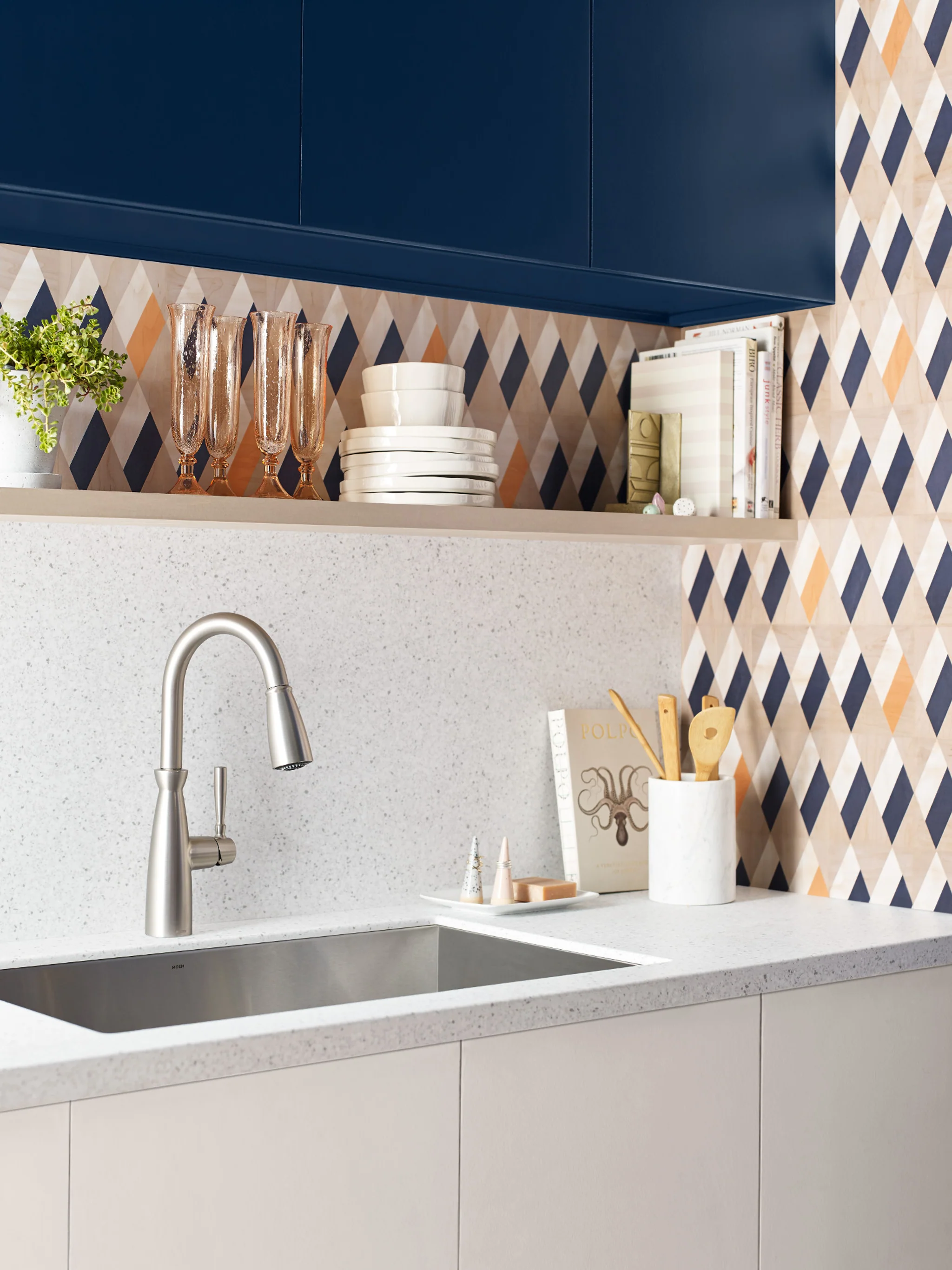 Moen Surie Spot Resist Stainless 1‑Handle High Arc Pull‑Down Kitchen Faucet with Deck Plate & Soap Dispenser, 1.5 GPM - Image 5