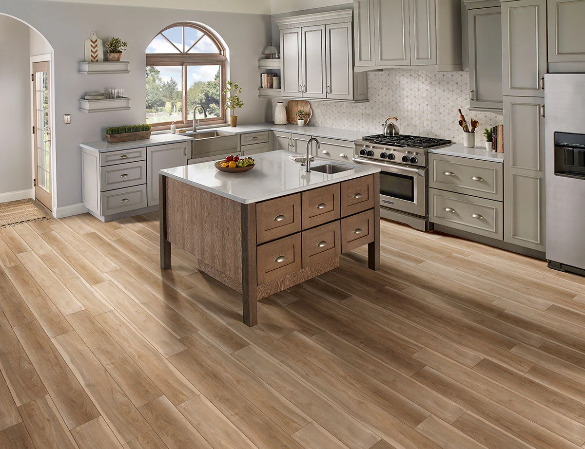 MS International Everlife Andover Bayhill Blonde 7.13" x 48.03" Floating Luxury Vinyl Plank Flooring (23.78 sq.ft/case) - Image 3