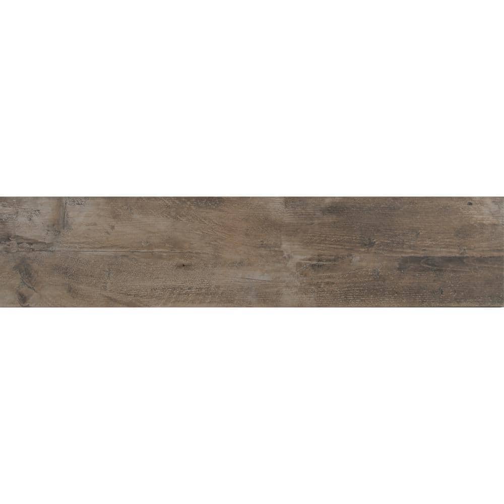 MSI Barnwood Cognac 8 in. x 36 in. Matte Porcelain Floor and Wall Tile (14 sq. ft. / case) - Image 3