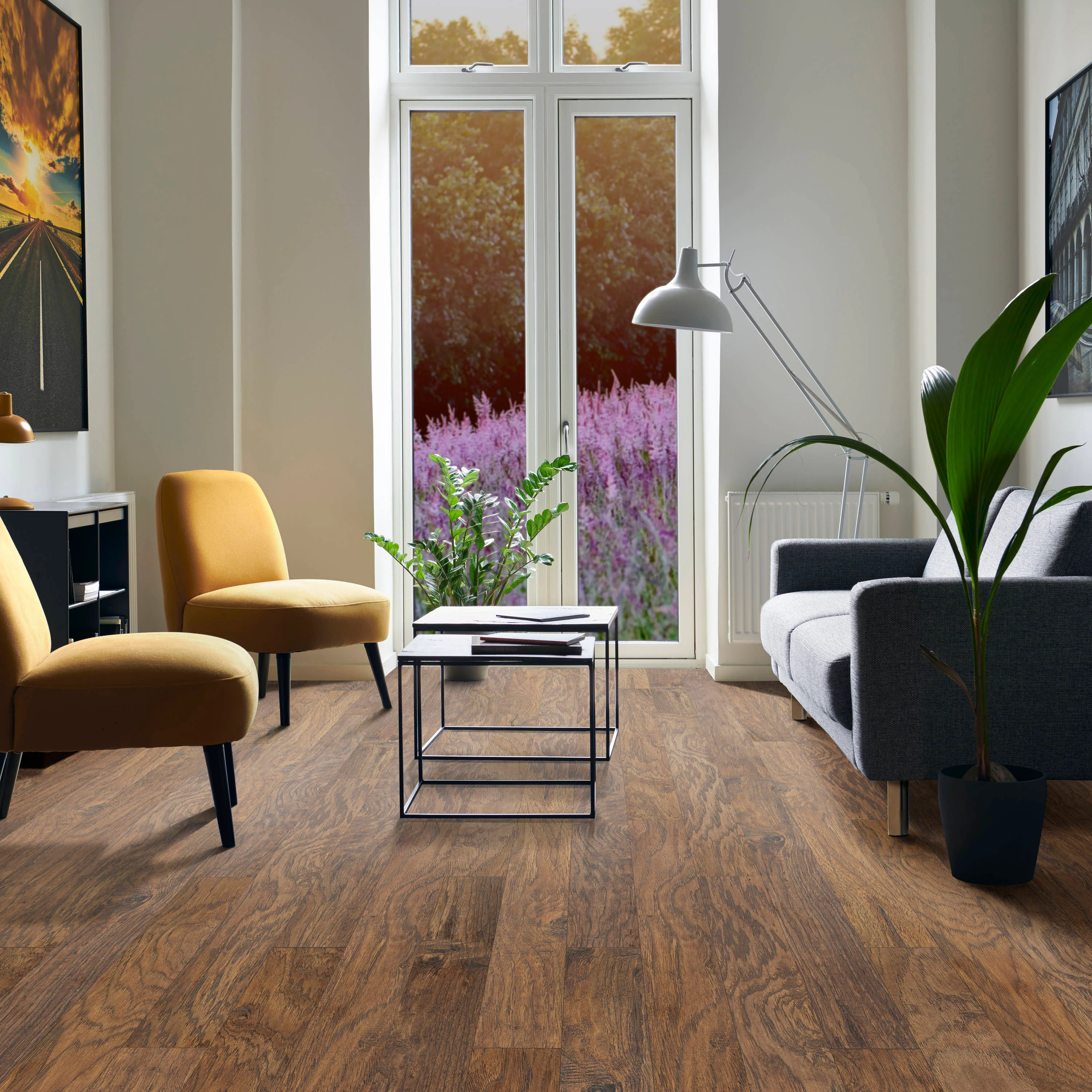 Pergo Classics Lowland Hickory Waterproof Laminate Flooring Sample - Image 15