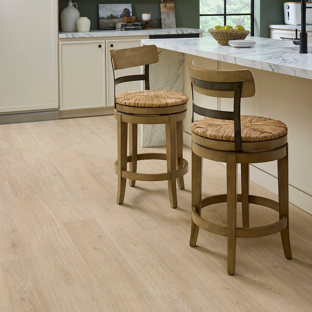Pergo EverCraft Denali Peak Oak Waterproof Hybrid Flooring - Image 3