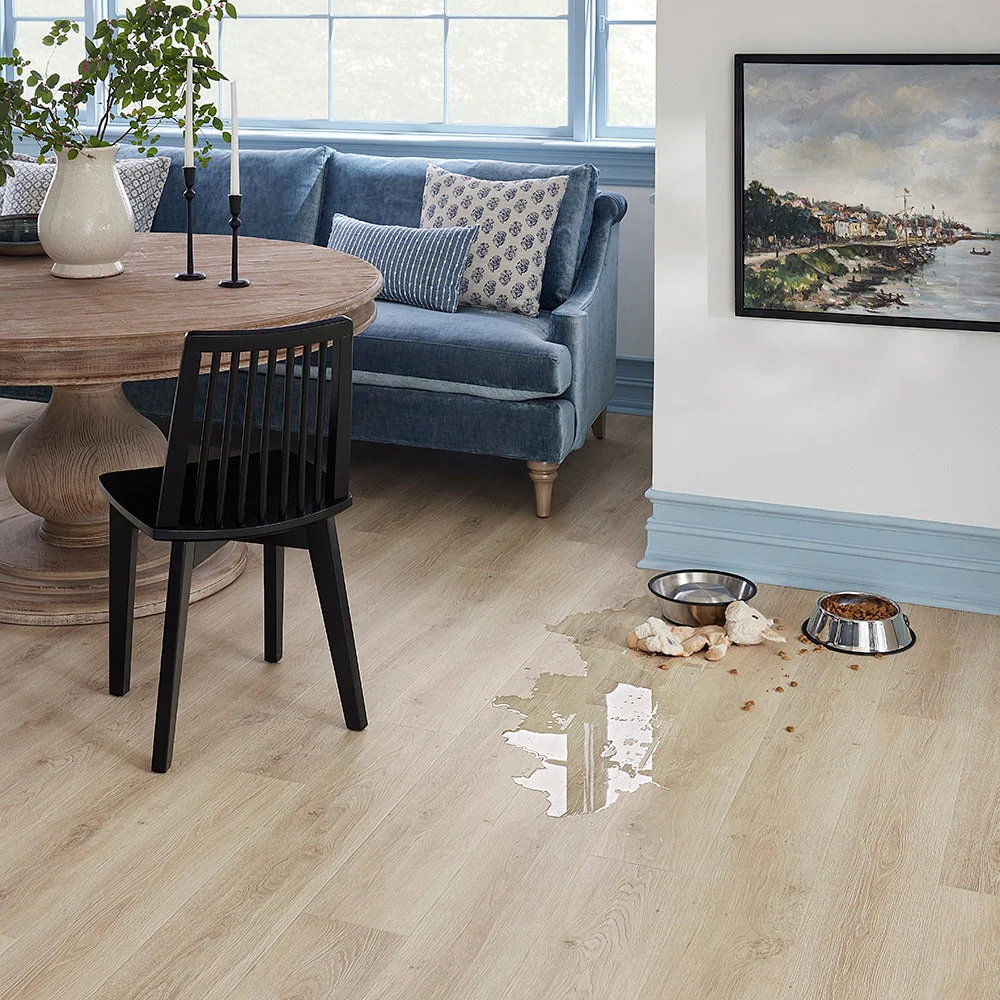 Pergo EverCraft Starlight River Oak Waterproof Hybrid Flooring - Image 3