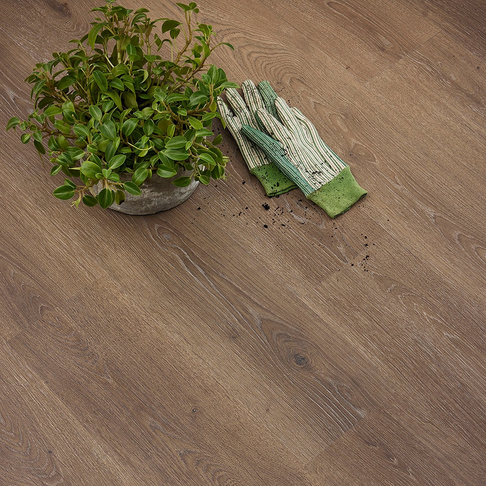 Pergo EverCraft Twin Falls Oak Waterproof Hybrid Flooring - Image 4