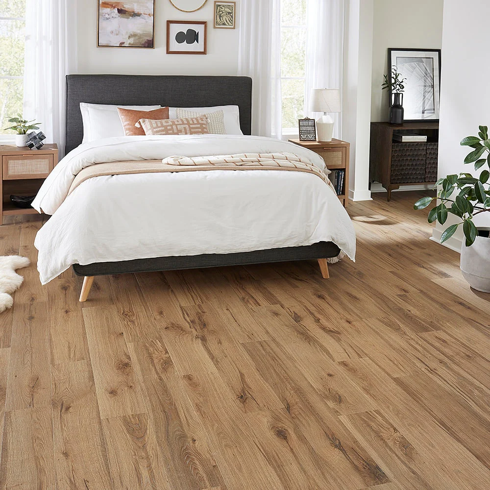 Pergo EverCraft Winding Creek Oak Brown Waterproof Hybrid Resilient Flooring 27-sq ft - Image 10