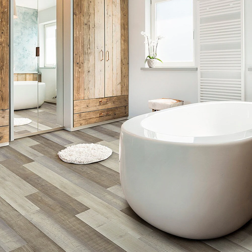 Pergo Portfolio + WetProtect Waterfall Oak Waterproof Laminate Flooring - Image 4