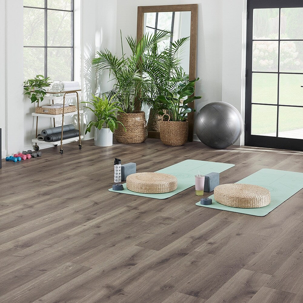 Pergo TimberCraft +WetProtect Ruxin Oak Waterproof Laminate Flooring - Image 24
