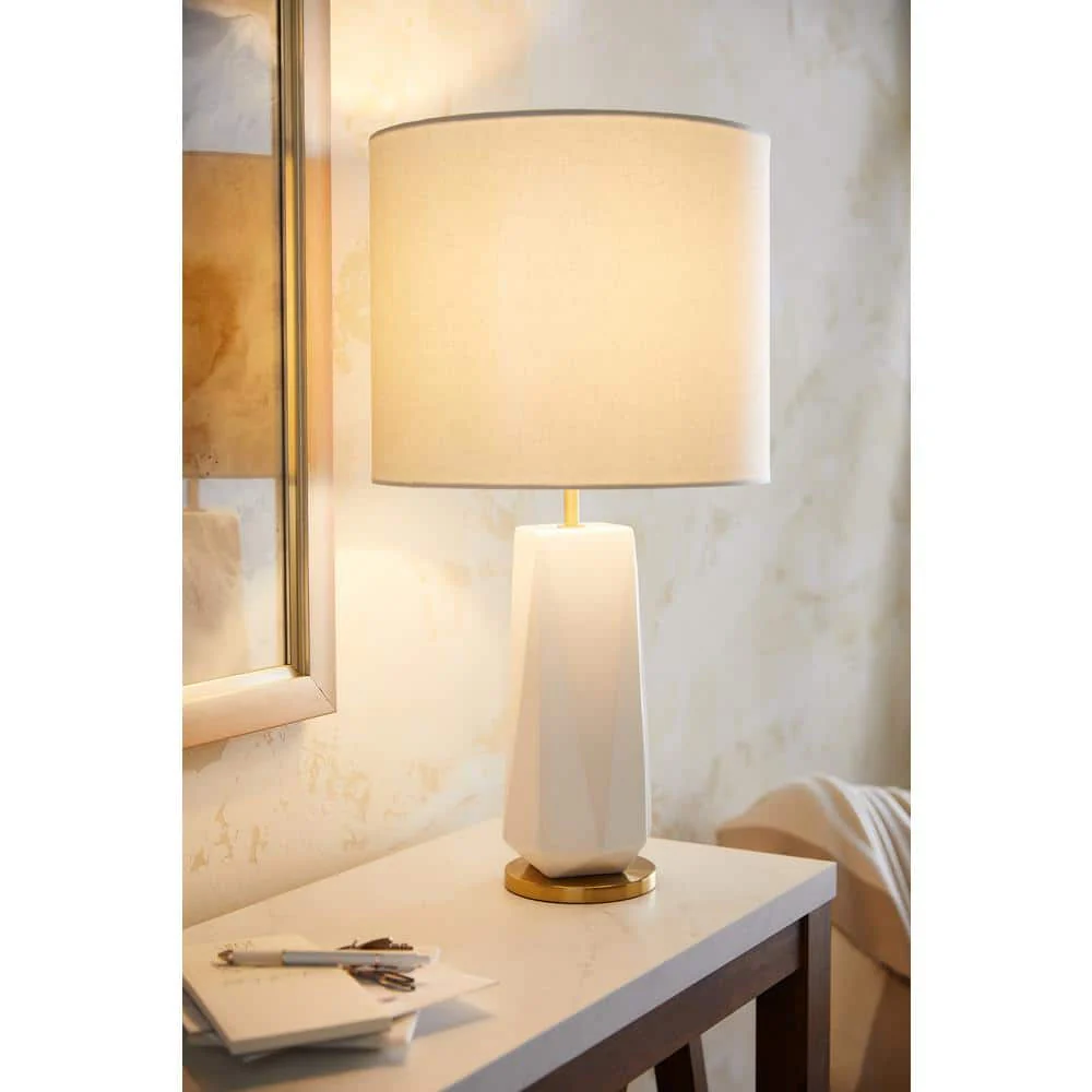 Philips 60-Watt Equivalent A19 Dimmable LED Bulb with Warm Glow, Clear Glass, Soft White 2700K (2-Pack) - Image 5