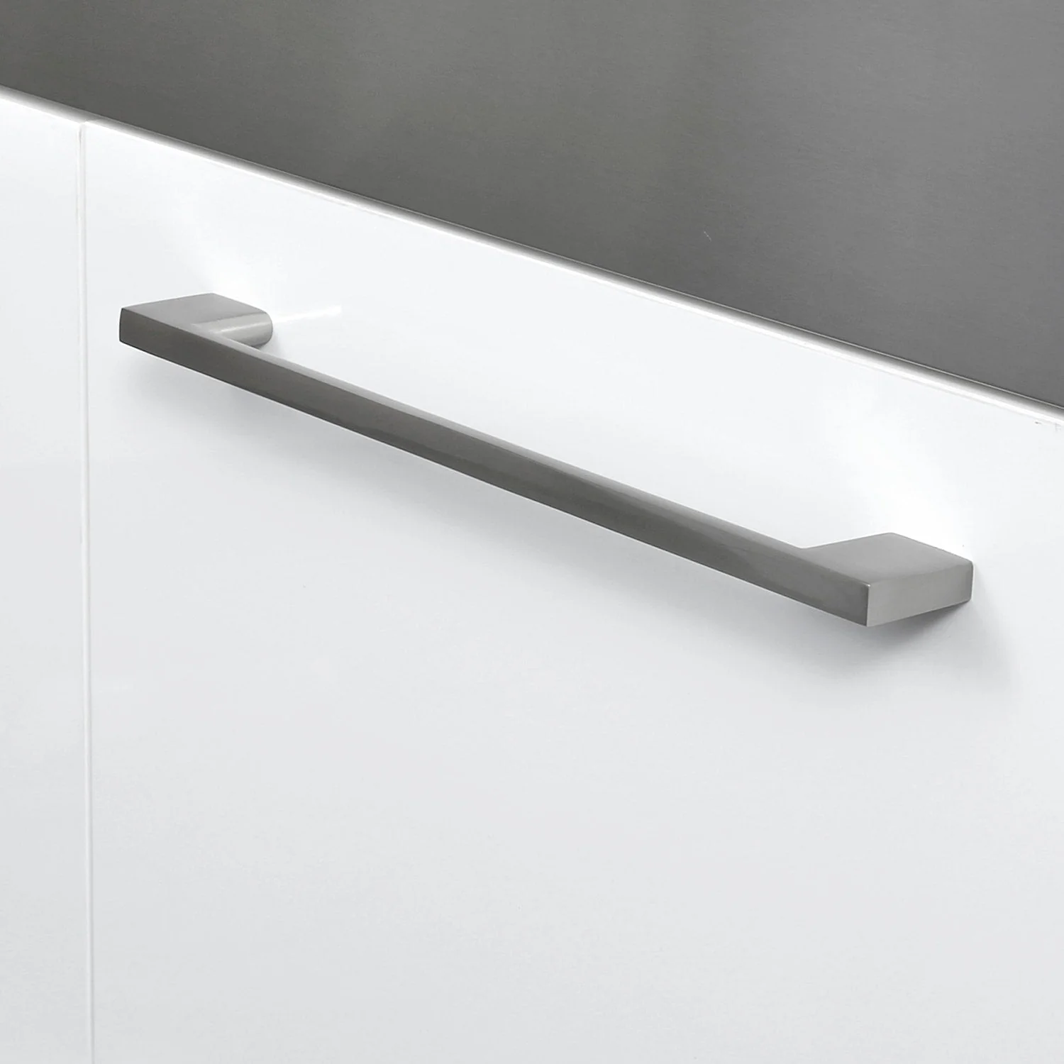 Presenza Brushed Steel Utility Tub with Faucet and Cabinet - Image 6