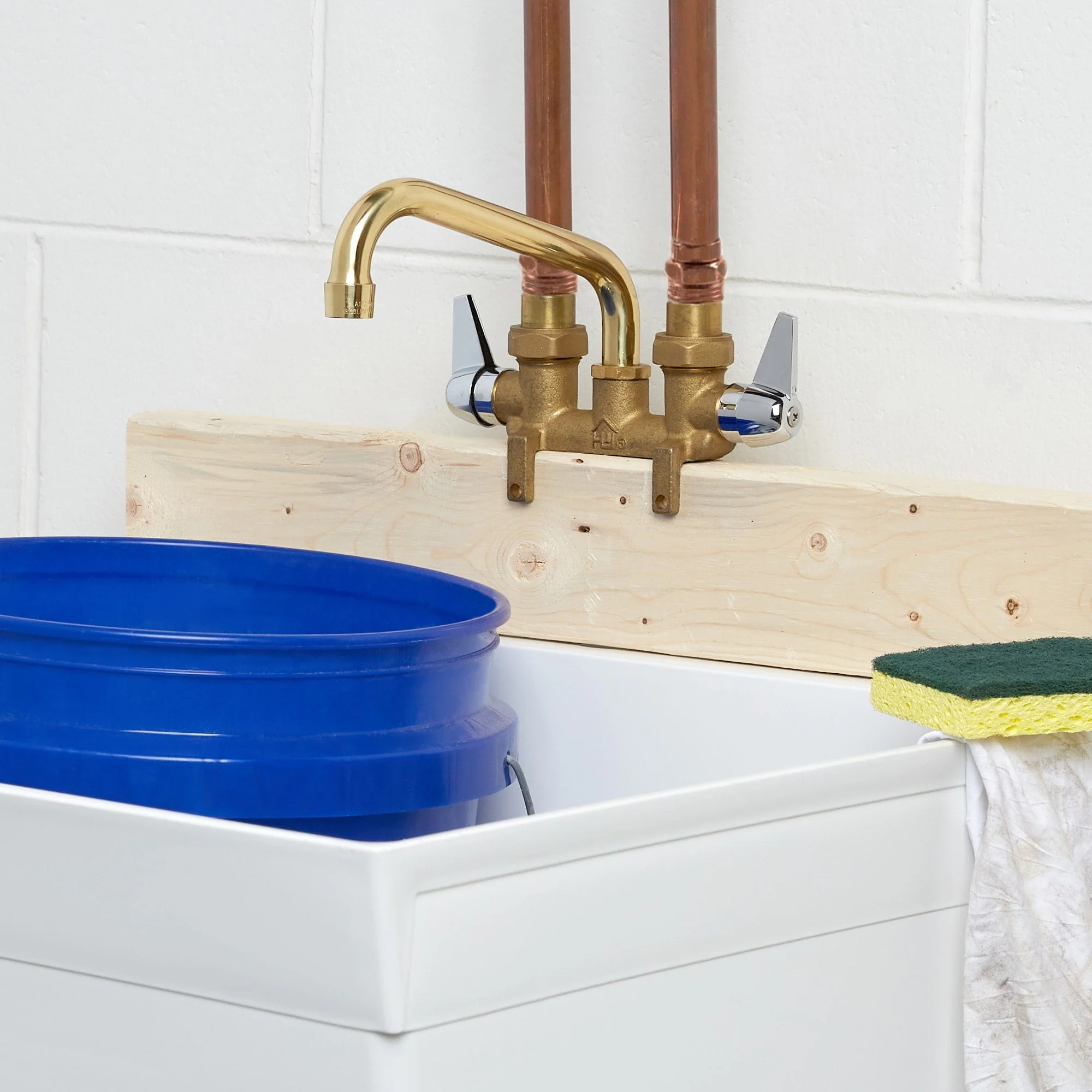 Project Source Rough Brass 2-handle Deck-mount Utility Faucet - Image 3