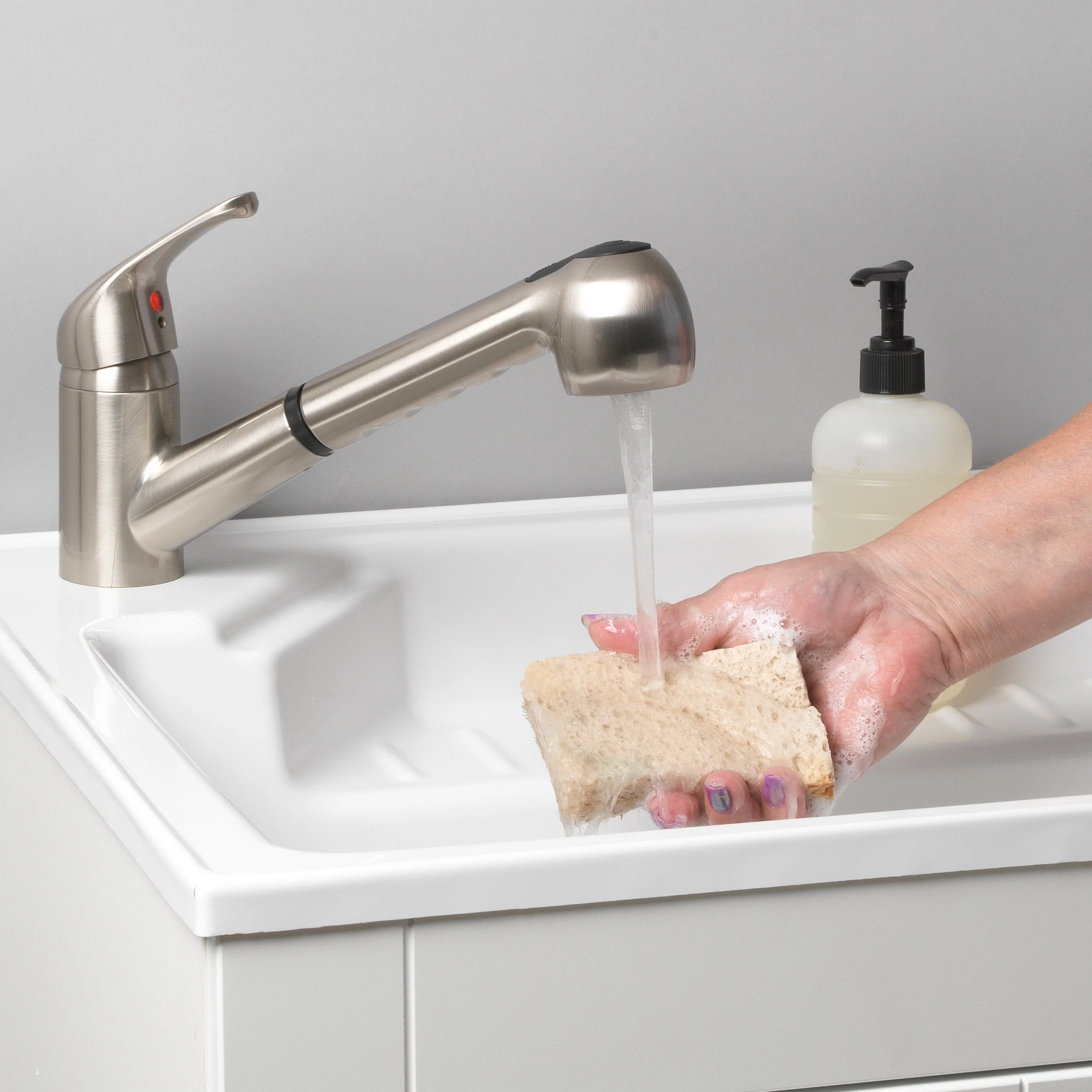 Project Source Stainless Steel Utility Faucet with Pulldown Sprayer - Image 7
