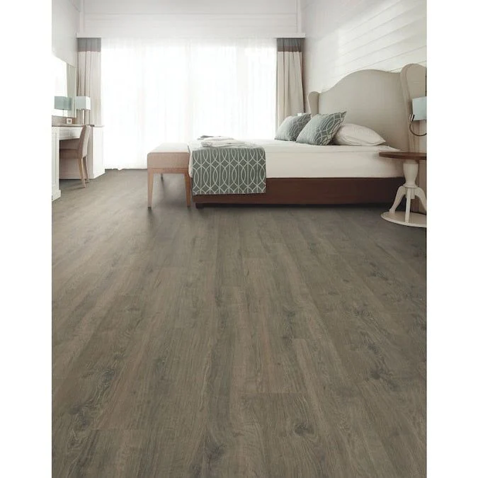 Quick-Step Studio QuickStep Studio + Spill Repel Whistler Oak 12-mm T x 6-in W x 48-in L Waterproof Wood Plank Laminate Flooring (16.12-sq ft / Carton) - Image 9
