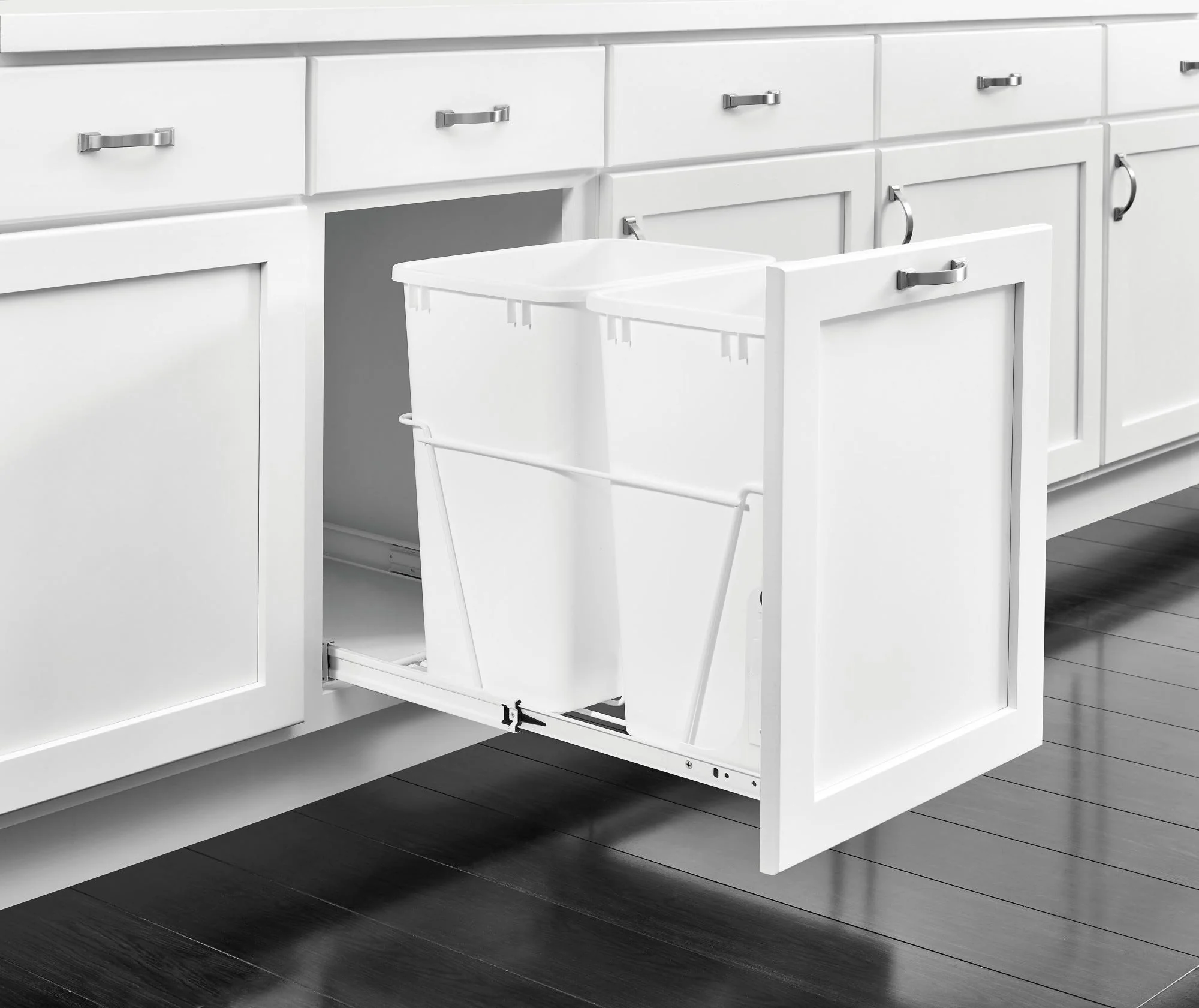 Rev-A-Shelf 20-Quart Plastic Soft Close Pull Out Trash Can - Image 4