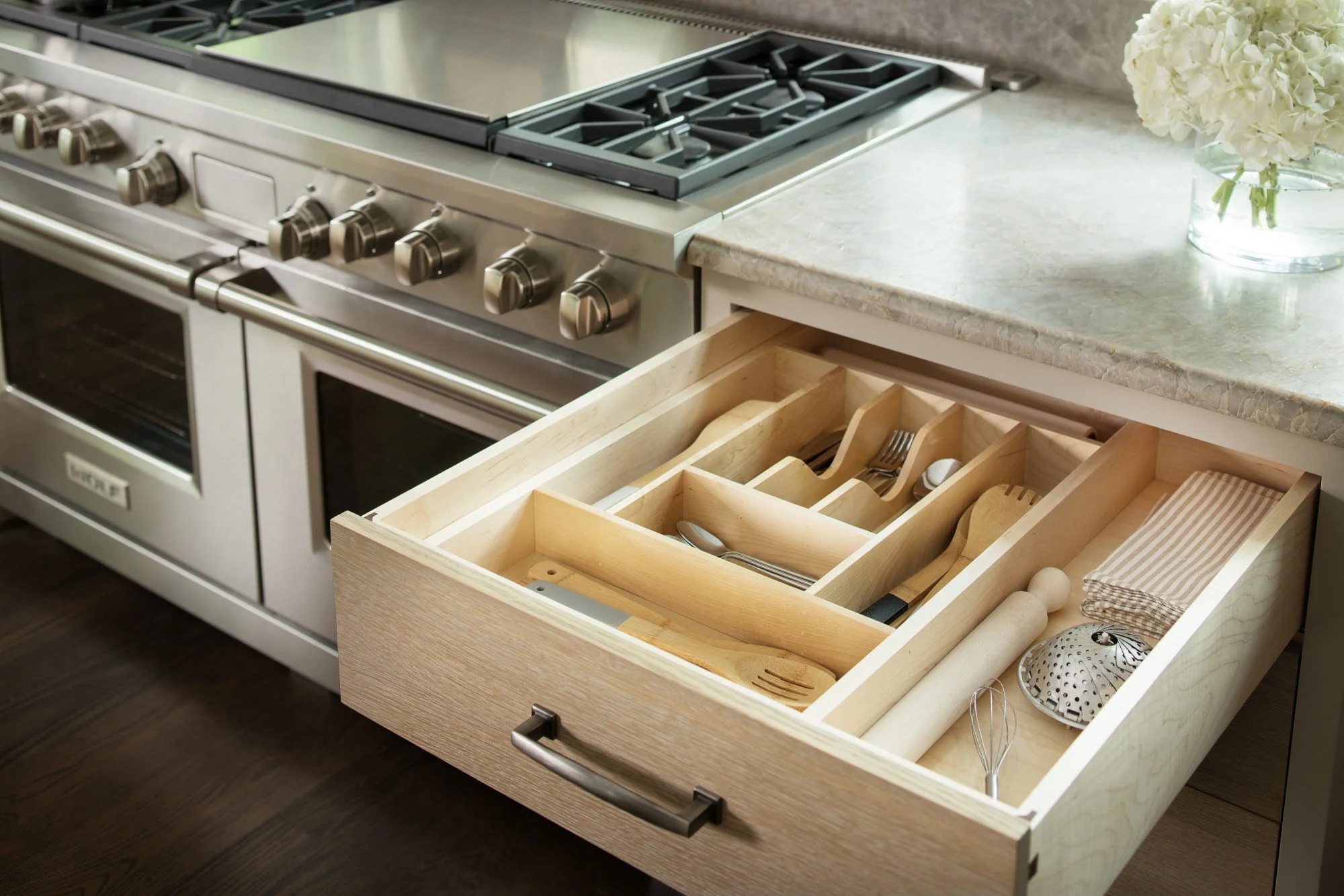 Rev-A-Shelf 22-in x 15.12-in Wood Cutlery Insert Drawer Organizer - Image 4