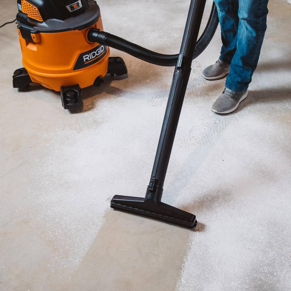 RIDGID 2-1/2 in. Locking Accessory Floor Brush for Wet/Dry Vacs, 14 in. Wide - Image 8