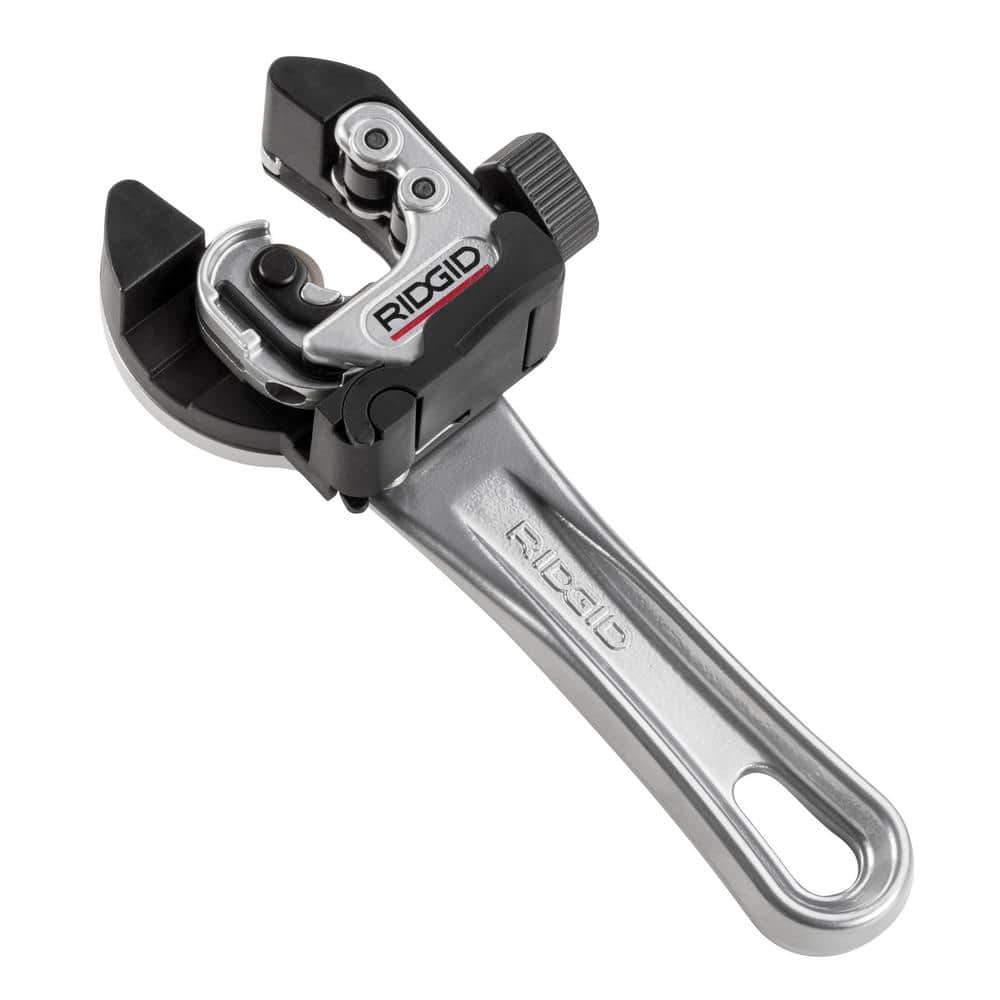 RIDGID Model 118 2-in-1 Close Quarters AUTOFEED Ratcheting Tubing Cutter, 1/4 in. to 1-1/8 in.