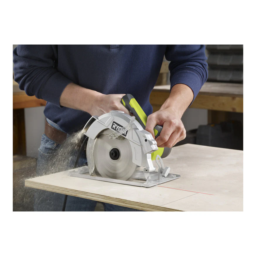 RYOBI 15 Amp Corded 7-1/4 in. Circular Saw with EXACTLINE Laser, 24T Carbide Blade, Edge Guide & Bag - Image 5