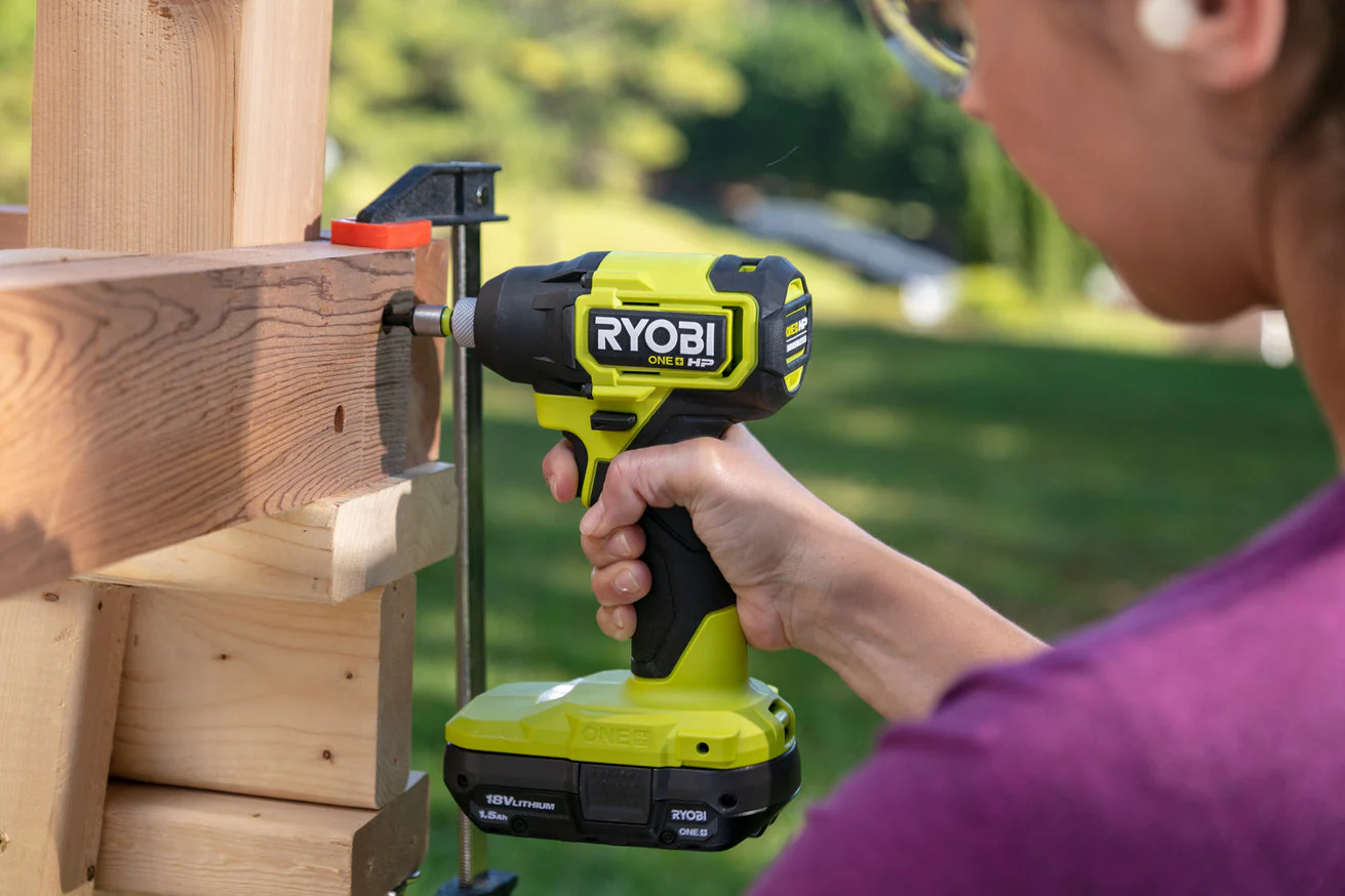RYOBI 18V ONE+ 1.5 Ah Compact Lithium-Ion Battery - Image 3