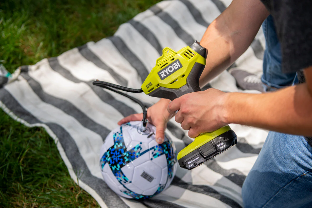 RYOBI 18V ONE+ 1.5 Ah Compact Lithium-Ion Battery - Image 6