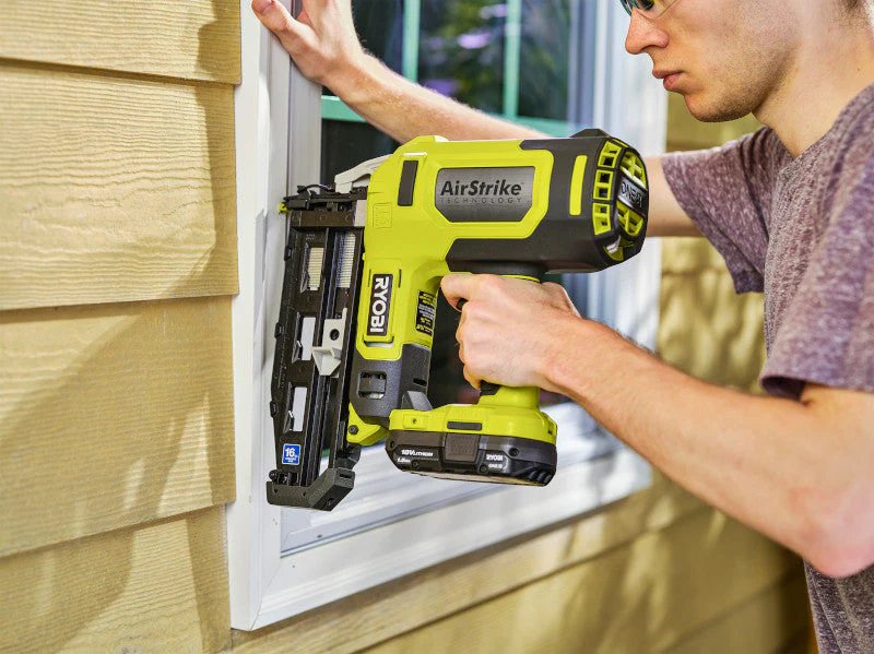 RYOBI 18V ONE+ AirStrike 16-Gauge Straight Finish Nailer Kit (2-1/2 in.) with 1.5Ah Battery and Charger, P326KN - Image 4