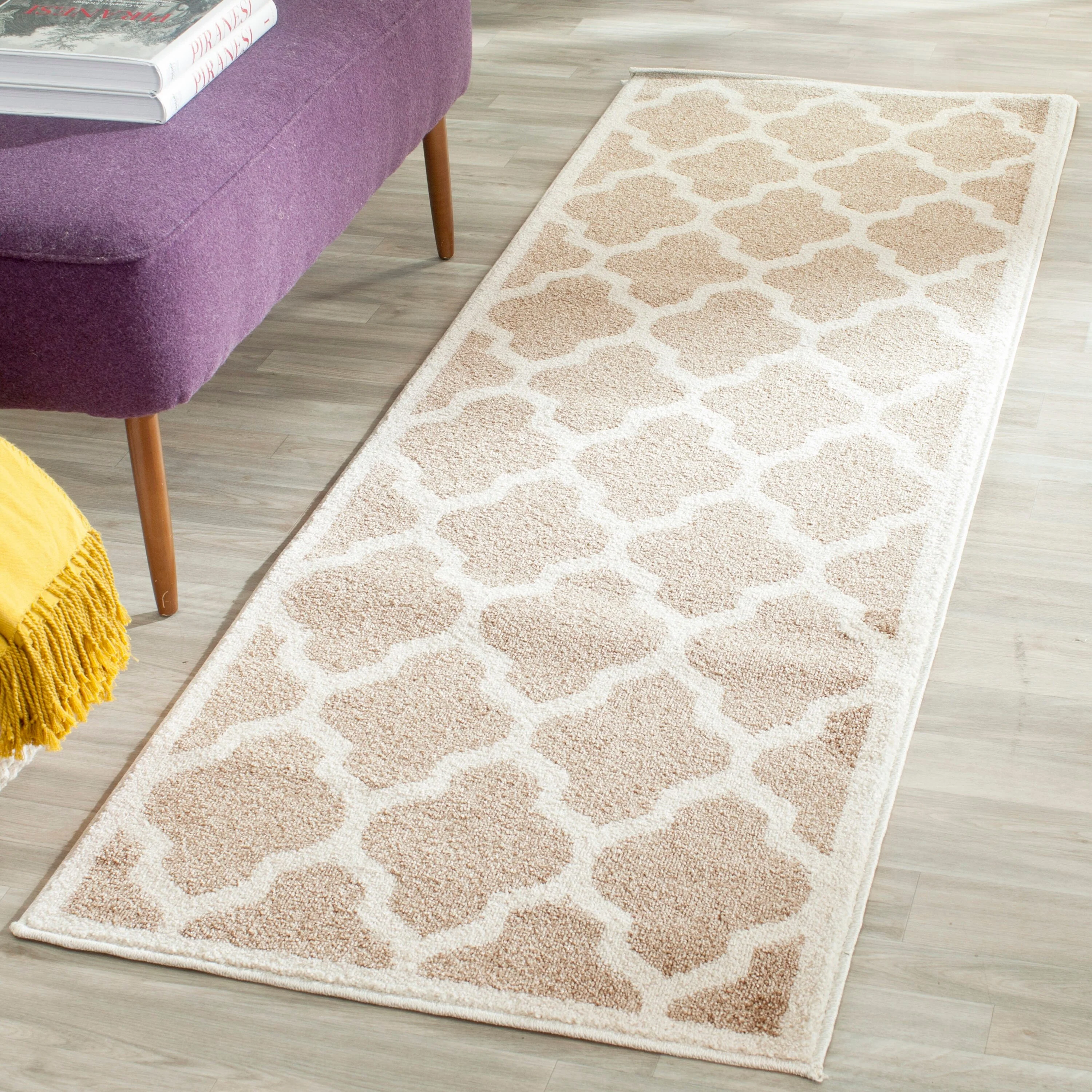 Safavieh Amherst Barret 2 x 13 Wheat/Beige Indoor/Outdoor Trellis Farmhouse/Cottage Runner