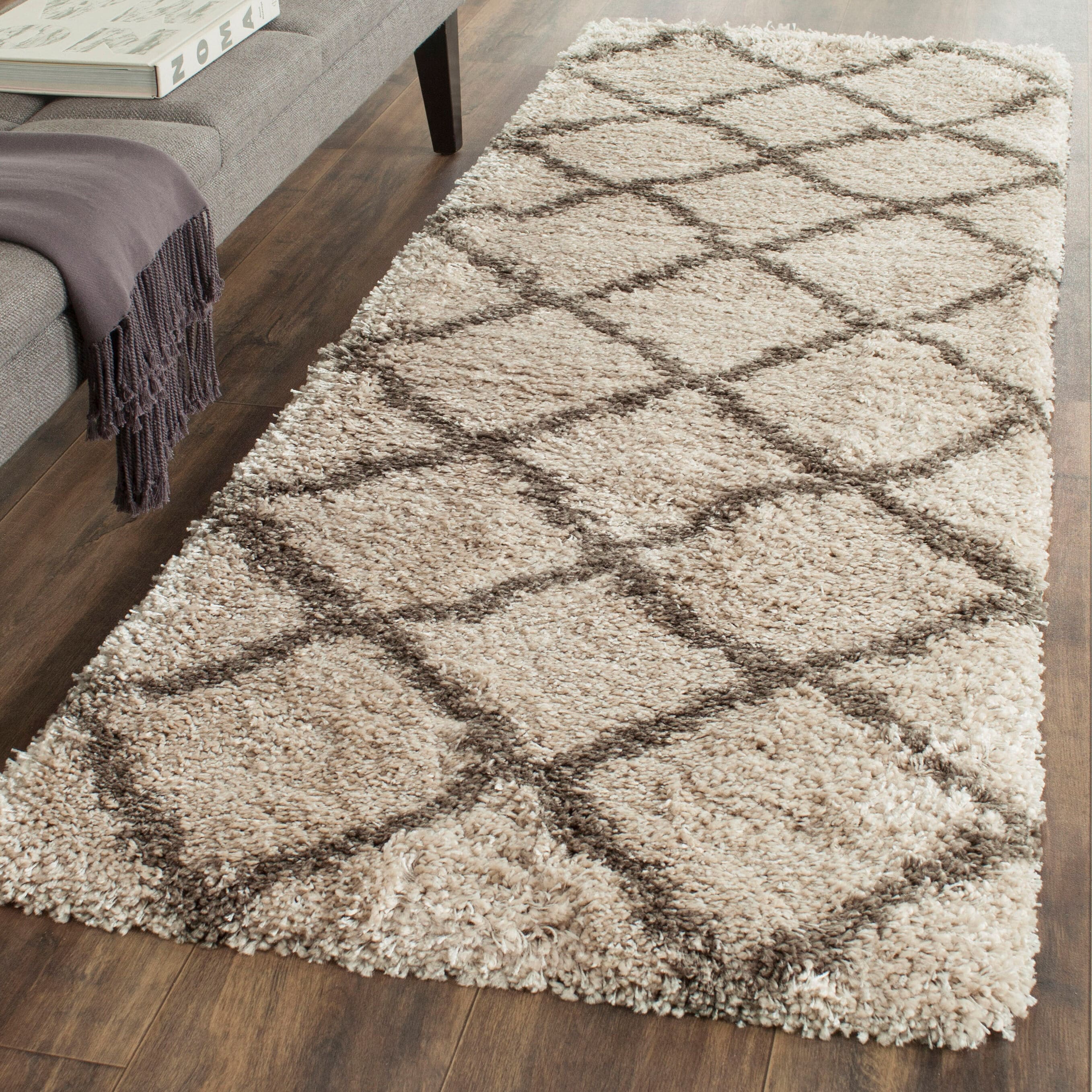 Safavieh Belize Denby Shag 2 x 11 Gray/Taupe Indoor Trellis Moroccan Runner