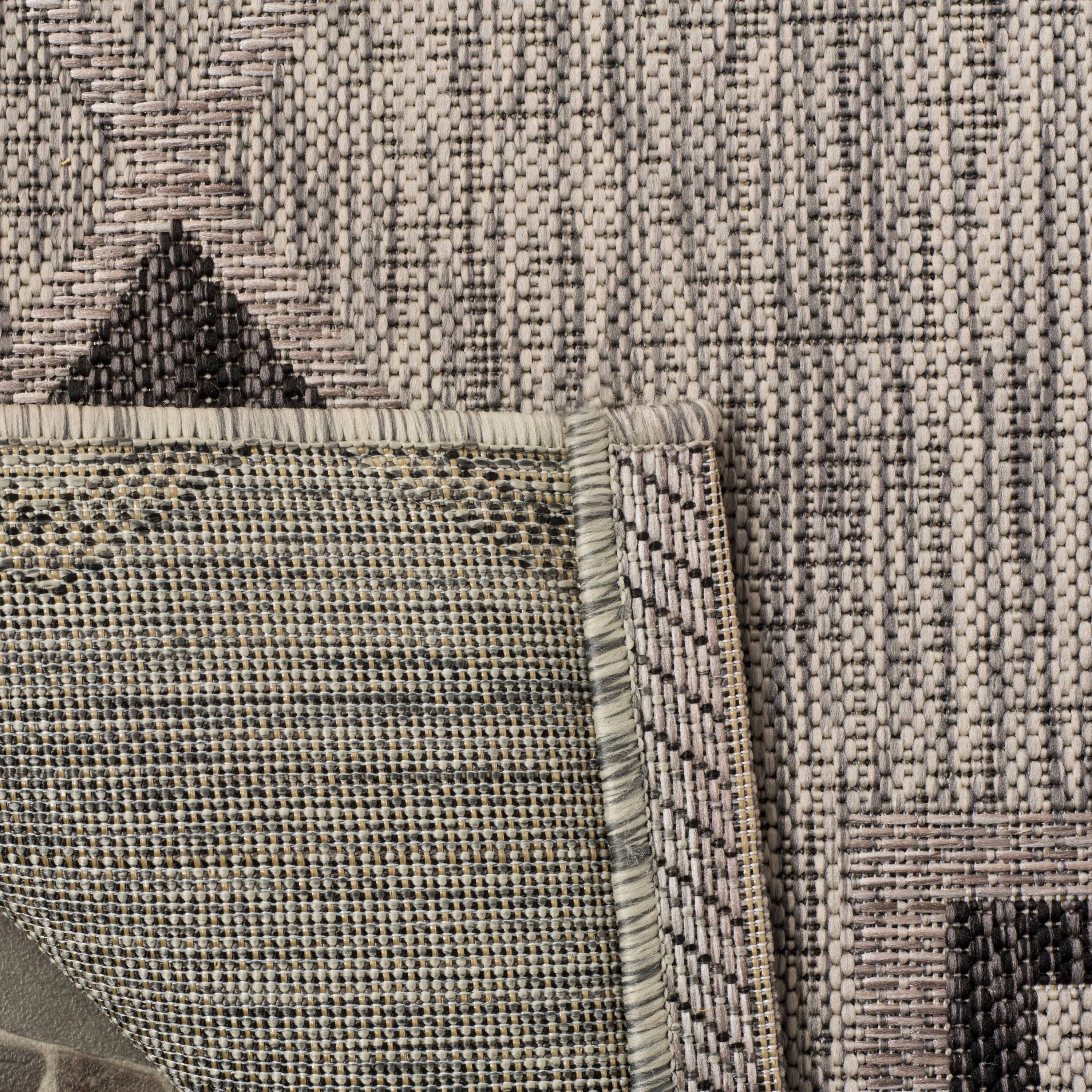 Safavieh Courtyard Tahoe 4 x 6 Gray/Black Indoor/Outdoor Geometric Coastal Area Rug - Image 4