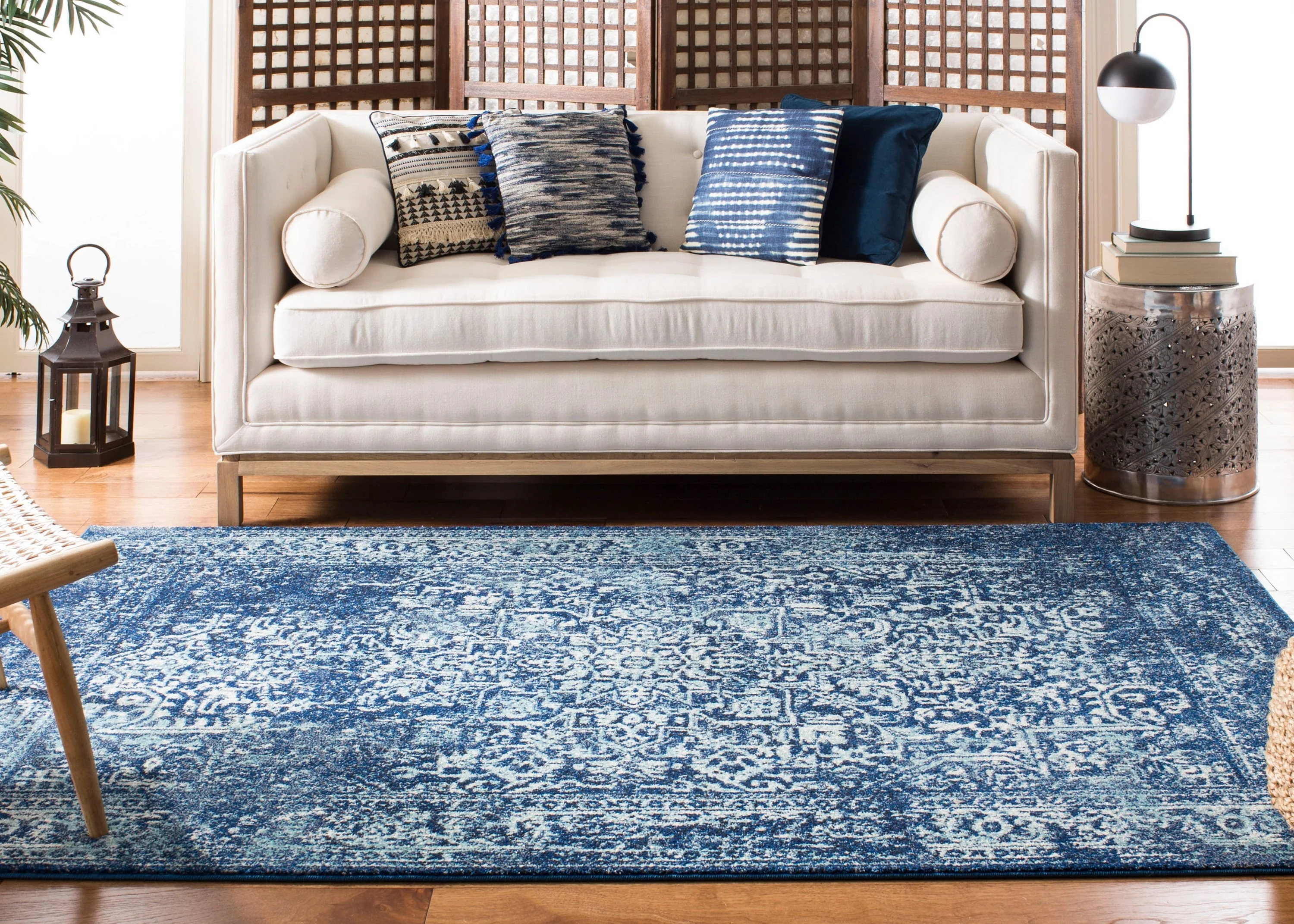 Safavieh Evoke Isla 2 x 5 ft Navy/Ivory Indoor Distressed/Overdyed Vintage Runner Rug - Image 3