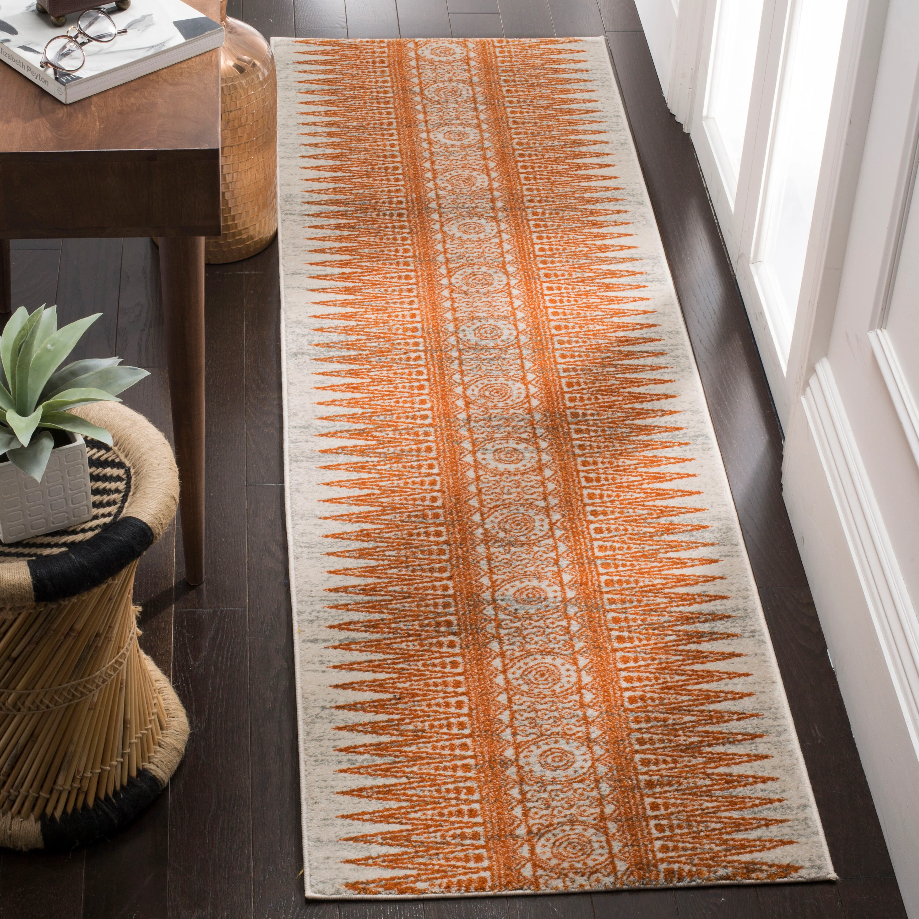 Safavieh Evoke Layla 2 x 7 Ivory/Orange Indoor Abstract Bohemian/Eclectic Runner