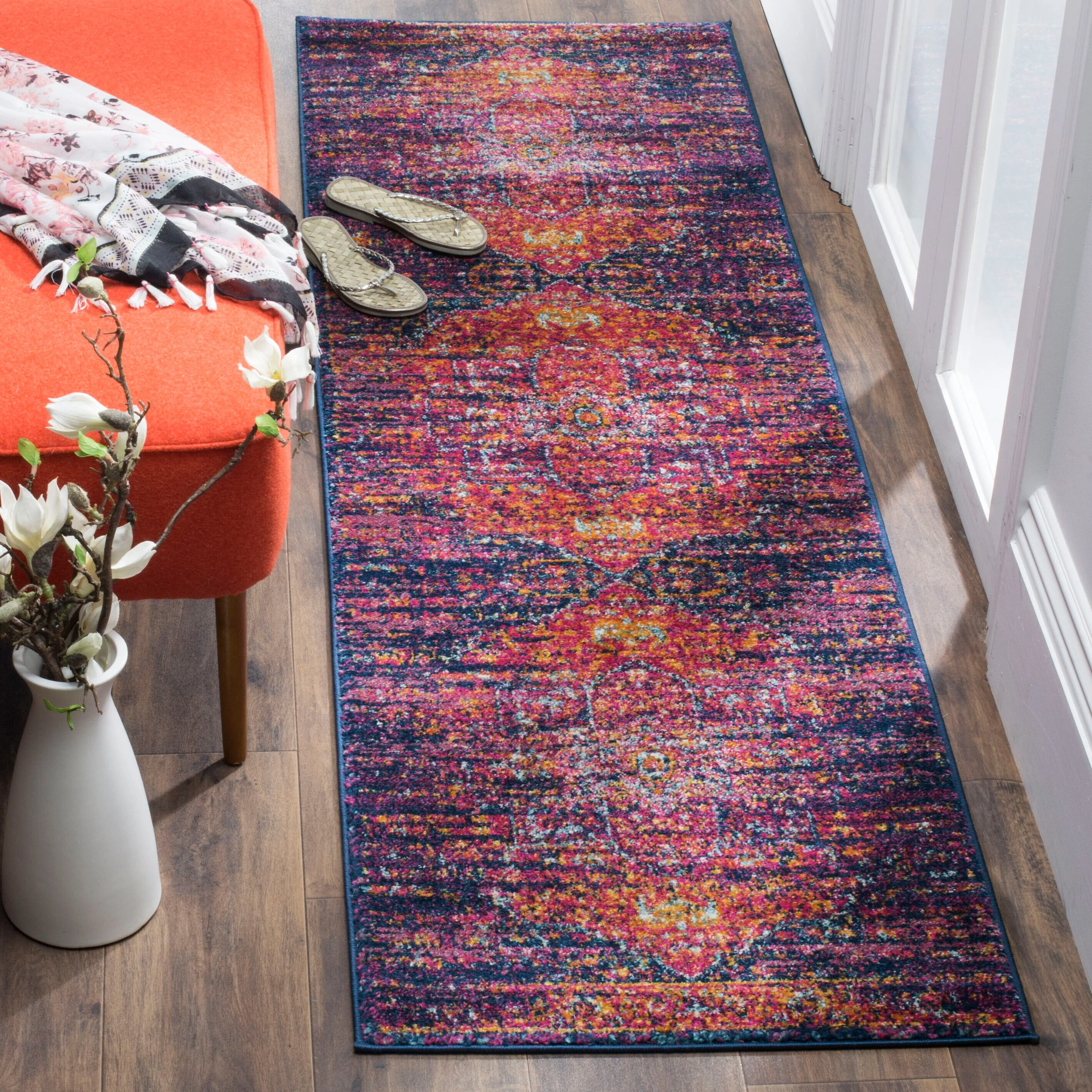 Safavieh Evoke Livia 2 x 9 Blue/Fuchsia Indoor Distressed/Overdyed Vintage Runner