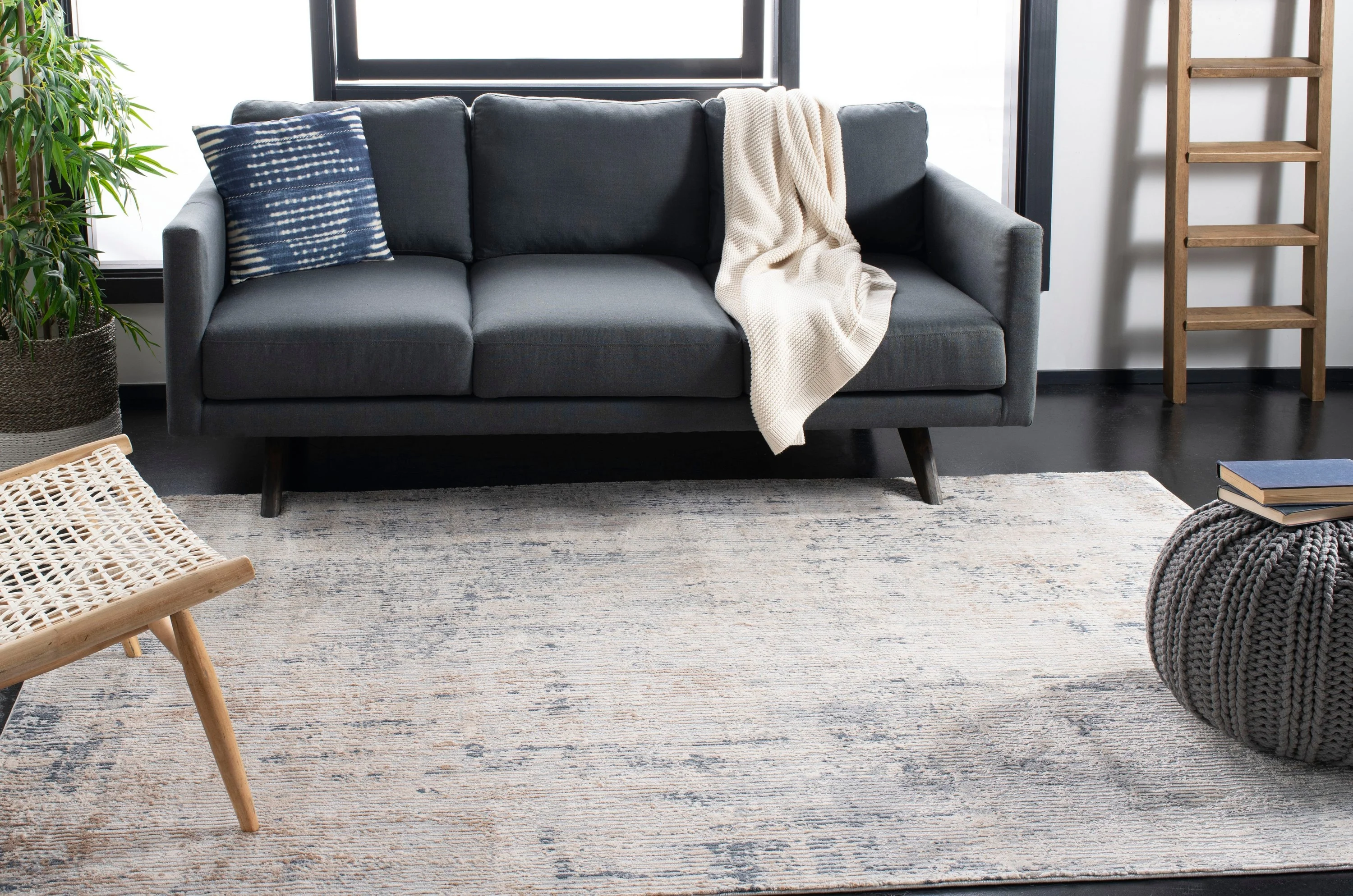 Safavieh Invista Neno 4 x 6 Cream/Charcoal Indoor Abstract Industrial Area Rug - Image 3