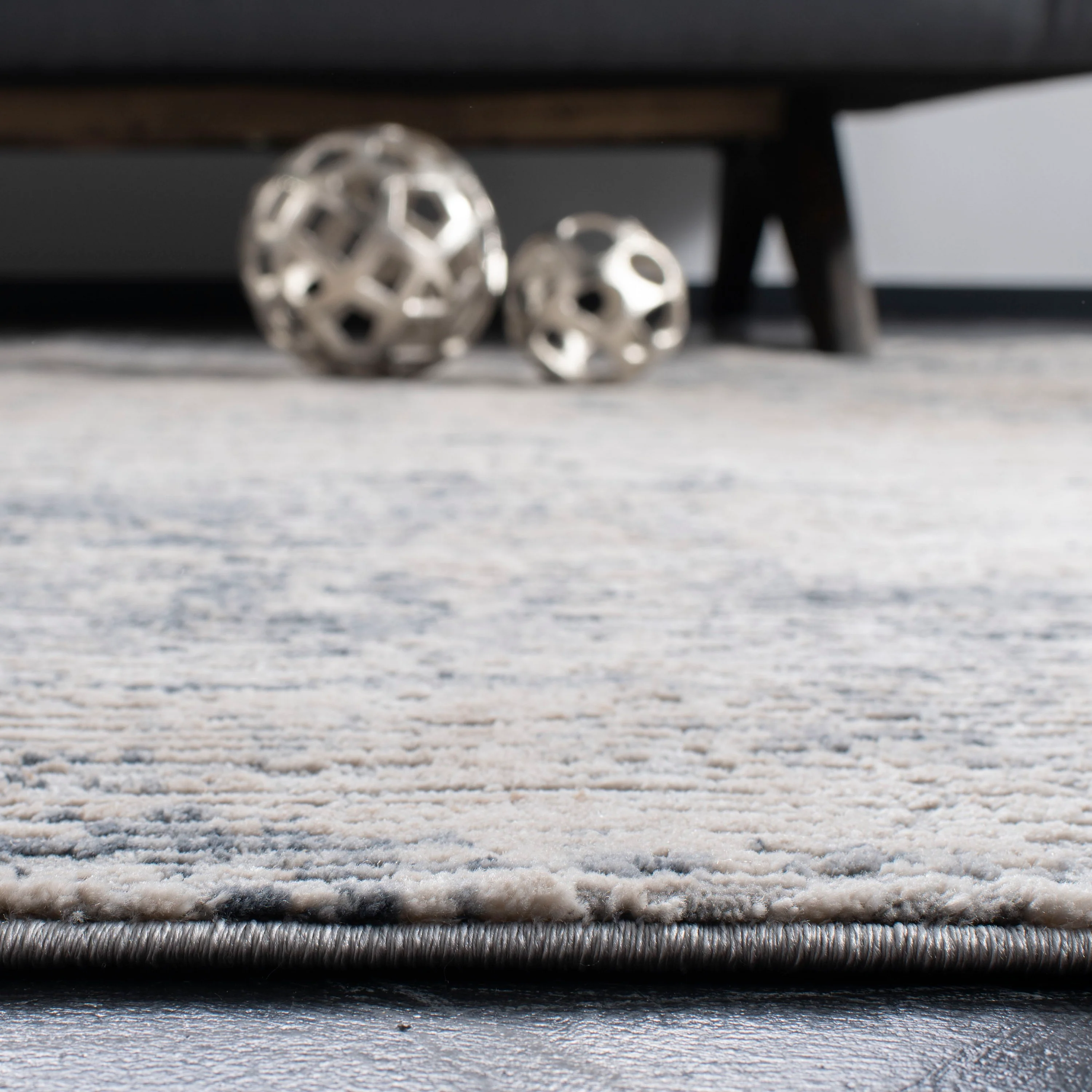Safavieh Invista Neno 4 x 6 Cream/Charcoal Indoor Abstract Industrial Area Rug - Image 5