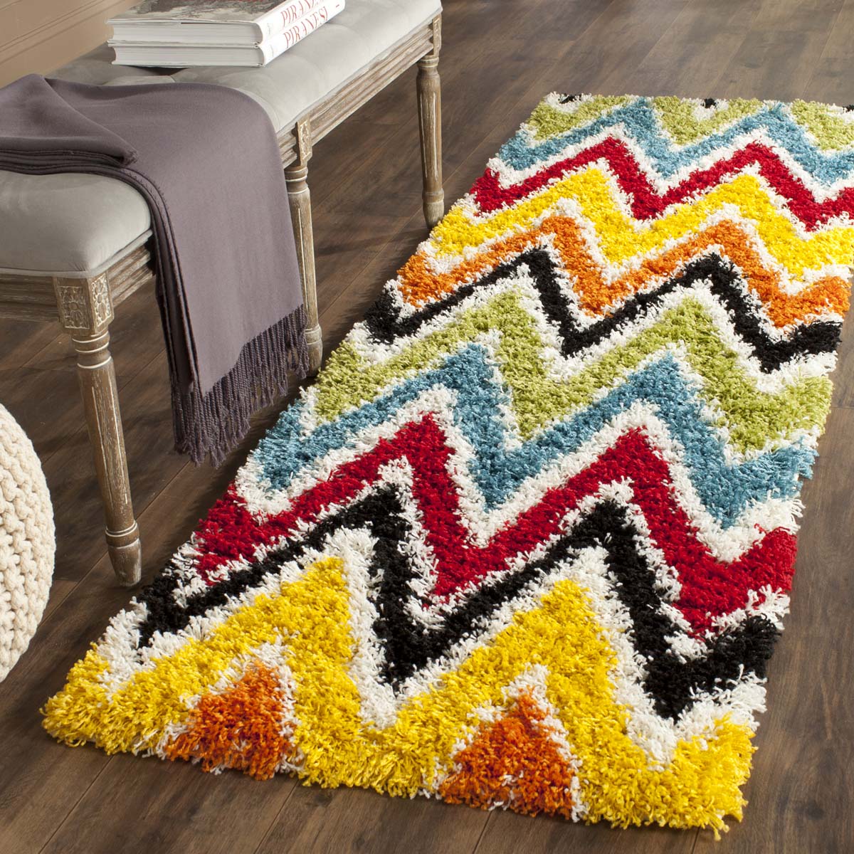 Safavieh Kids Shag 8 x 10 Multi Indoor Chevron Kids Area Rug - Image 2