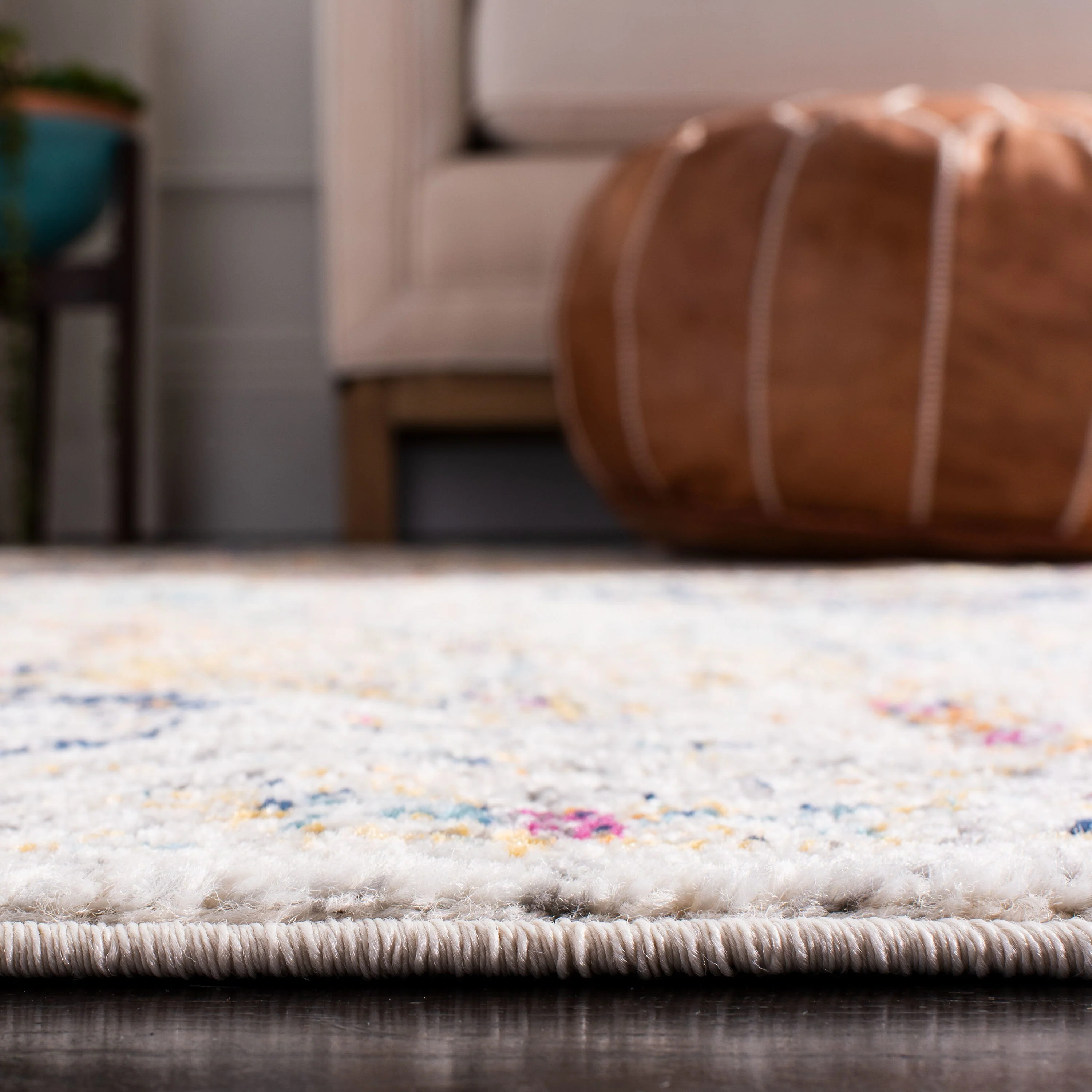 Safavieh Madison Lyton 2 x 12 Cream/Multi Indoor Distressed/Overdyed Vintage Runner Rug - Image 6