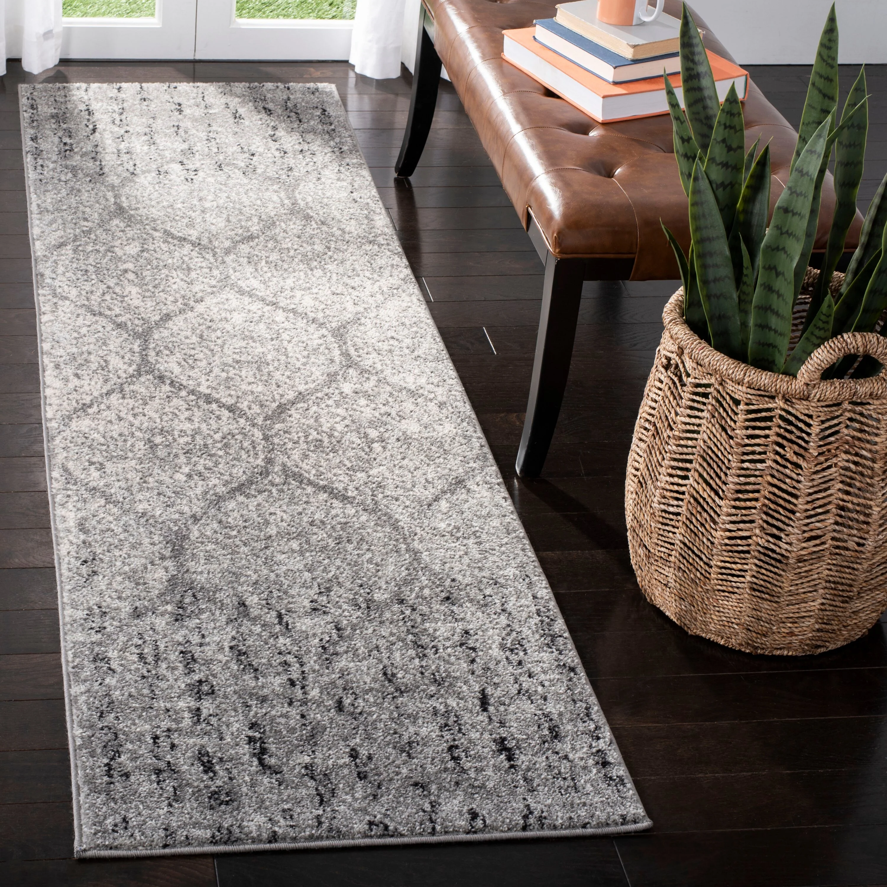 Safavieh Madison Westmont 2 x 8 Gray/Ivory Indoor Trellis Vintage Runner
