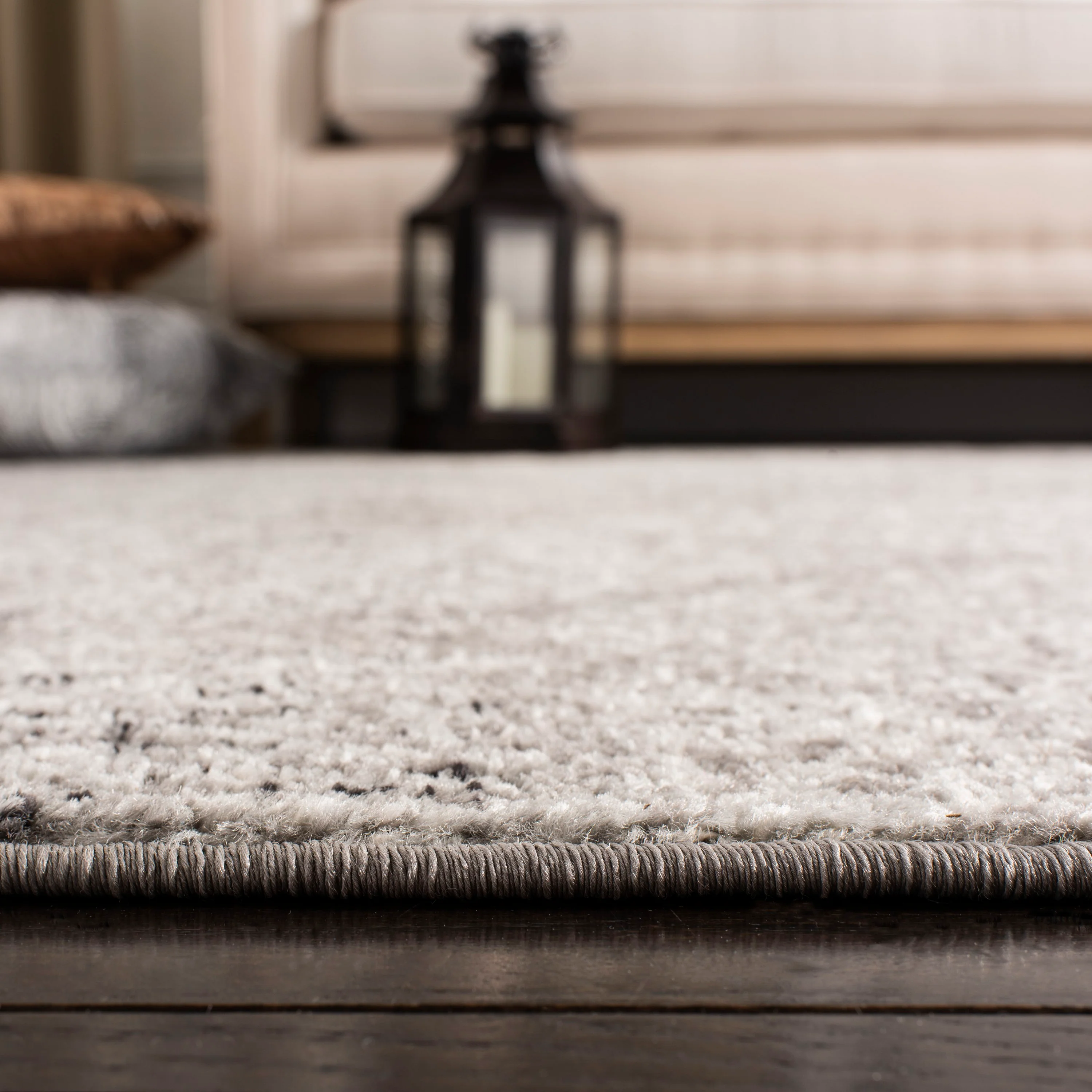 Safavieh Madison Westmont 2 x 8 Gray/Ivory Indoor Trellis Vintage Runner - Image 5