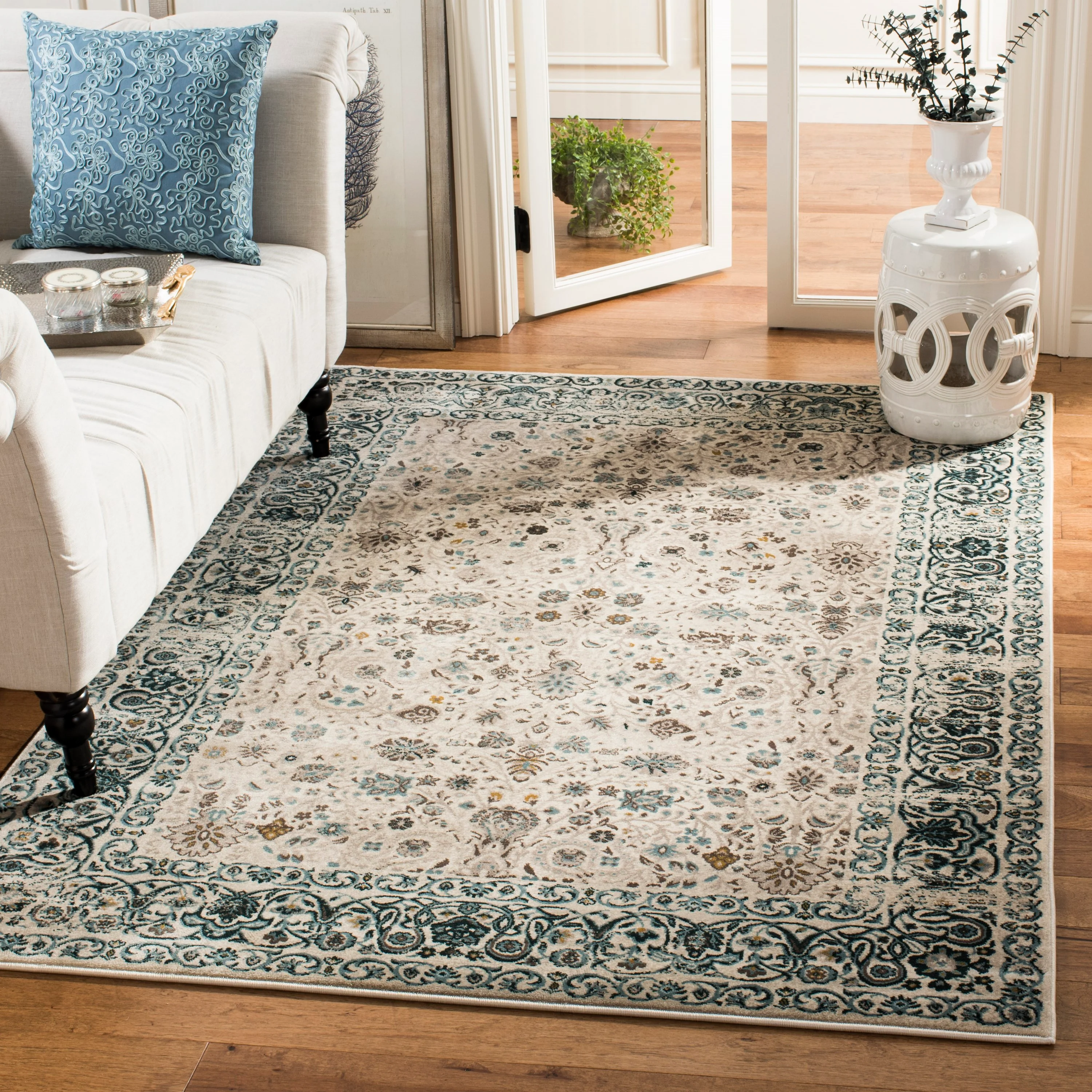 Safavieh Serenity Pasquale 4 x 6 Beige/Blue Indoor Floral/Botanical Vintage Area Rug
