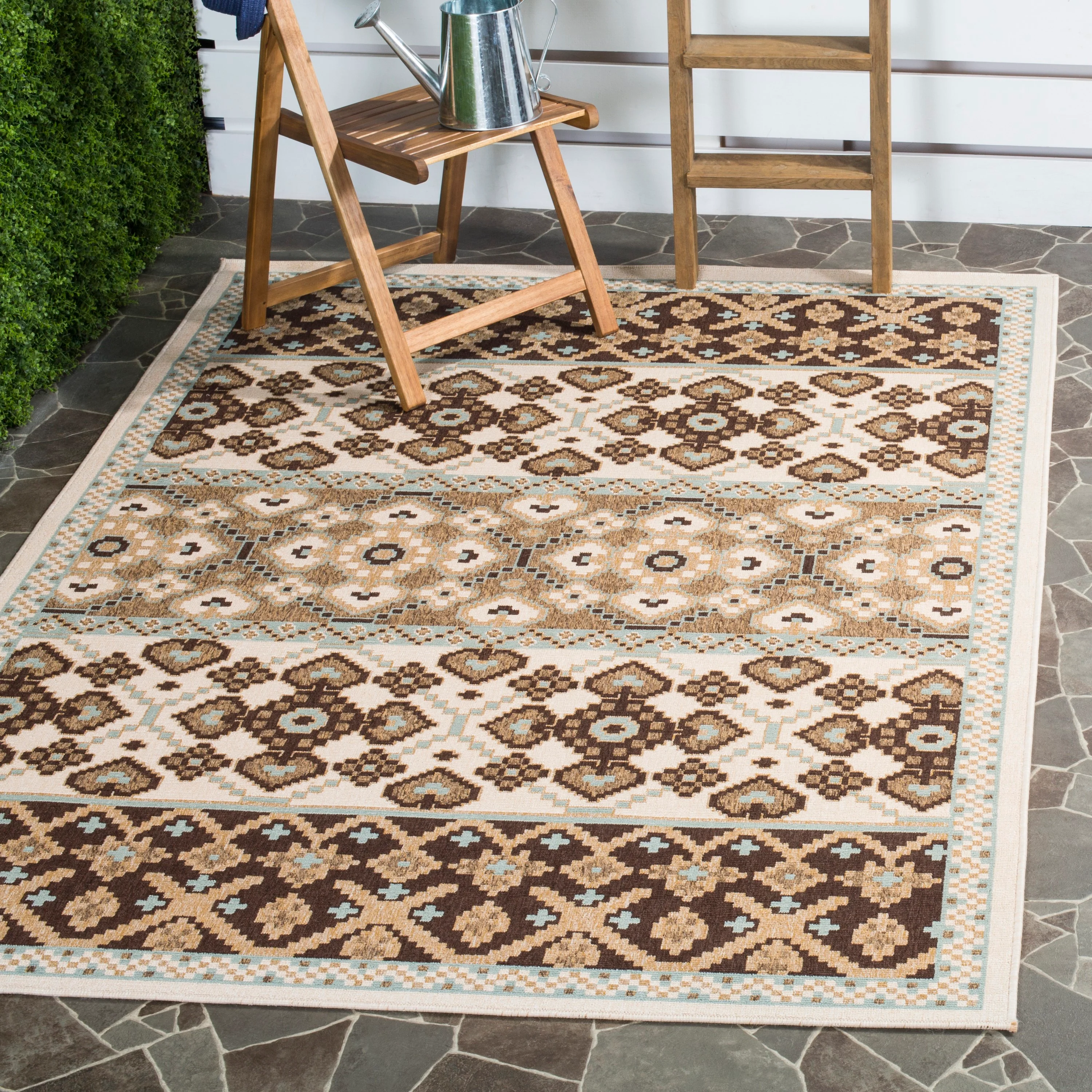 Safavieh Veranda Numa 2-ft-7-in x 5-ft Cream/Chocolate Indoor/Outdoor Abstract Coastal Throw Rug
