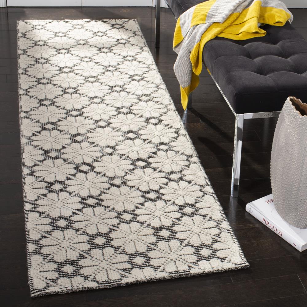 Safavieh Vermont Cornwall 2 x 8 Ivory/Black Indoor Floral/Botanical Handcrafted Wool Runner - Image 2
