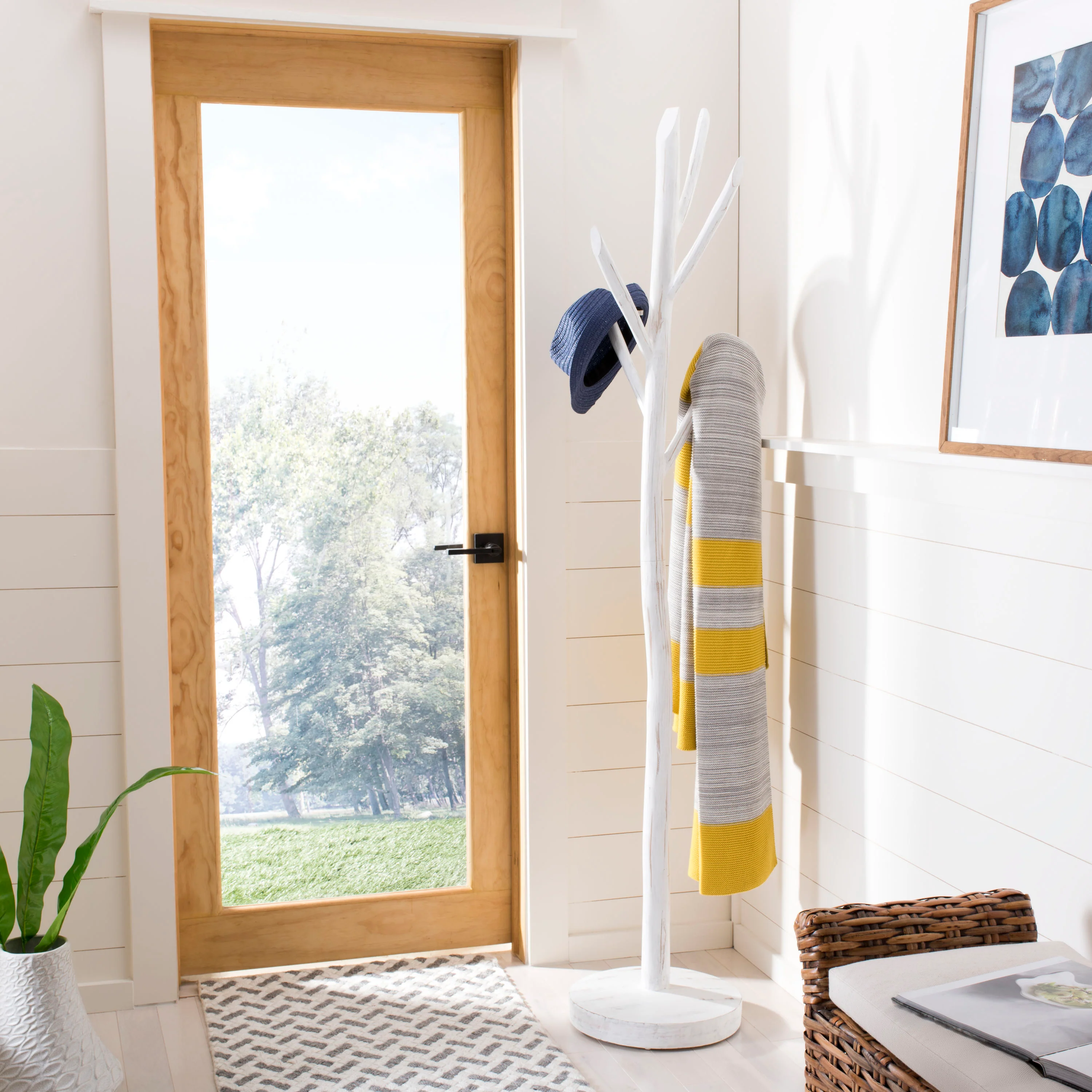 Safavieh Walter Distressed White 5-Hook Coat Stand