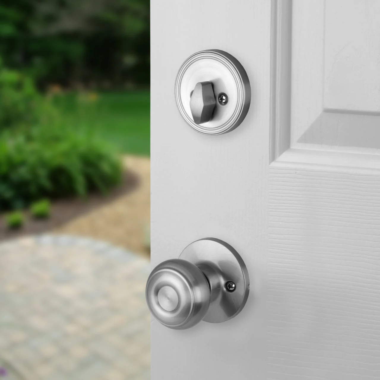 Satin Nickel Colorado Front Door Handleset with Sierra Knob - Image 2