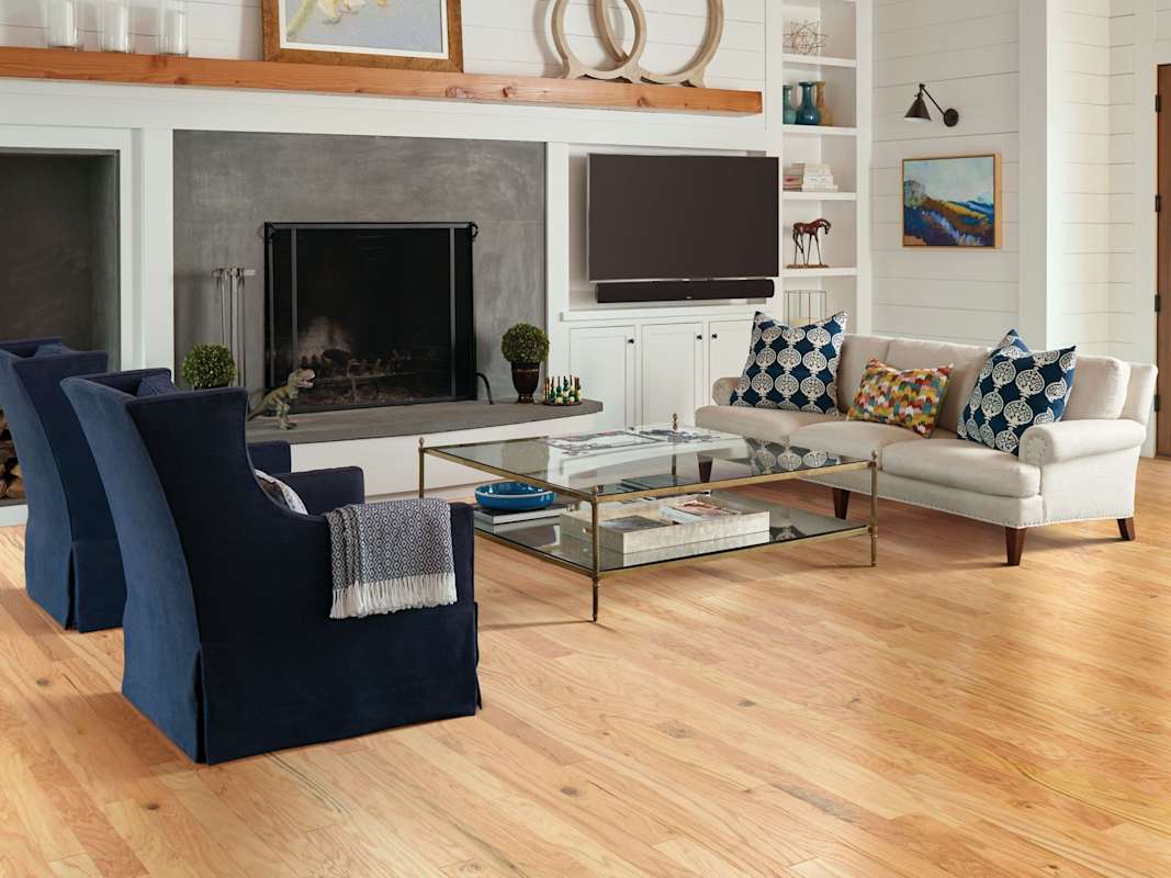 Shaw Albright Oak 3-1/4 in. Wide Smooth Engineered Red Oak Hardwood Flooring, 23.76 sq ft/Carton (SW581) - Image 2
